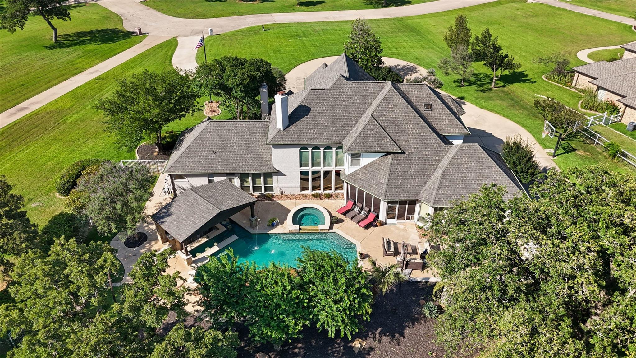 property viewer photo 37