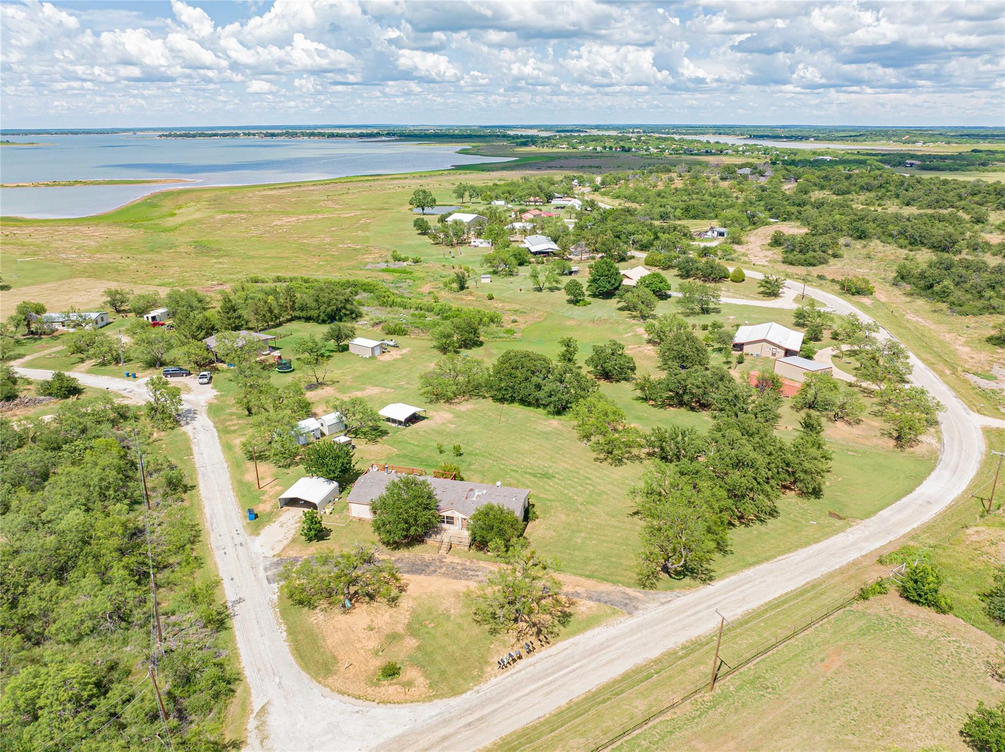 main property photo 20