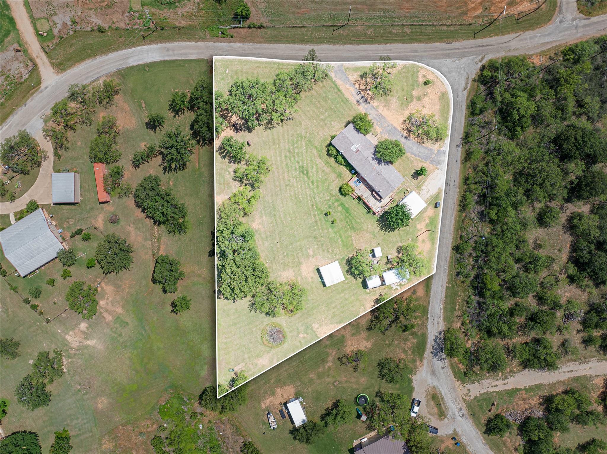 main property photo 22
