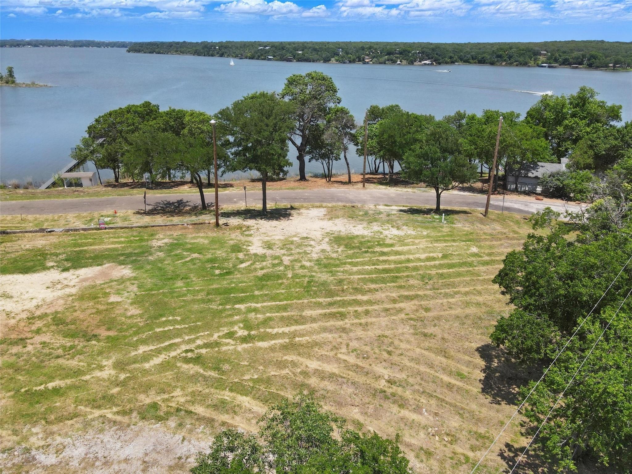 main property photo 21