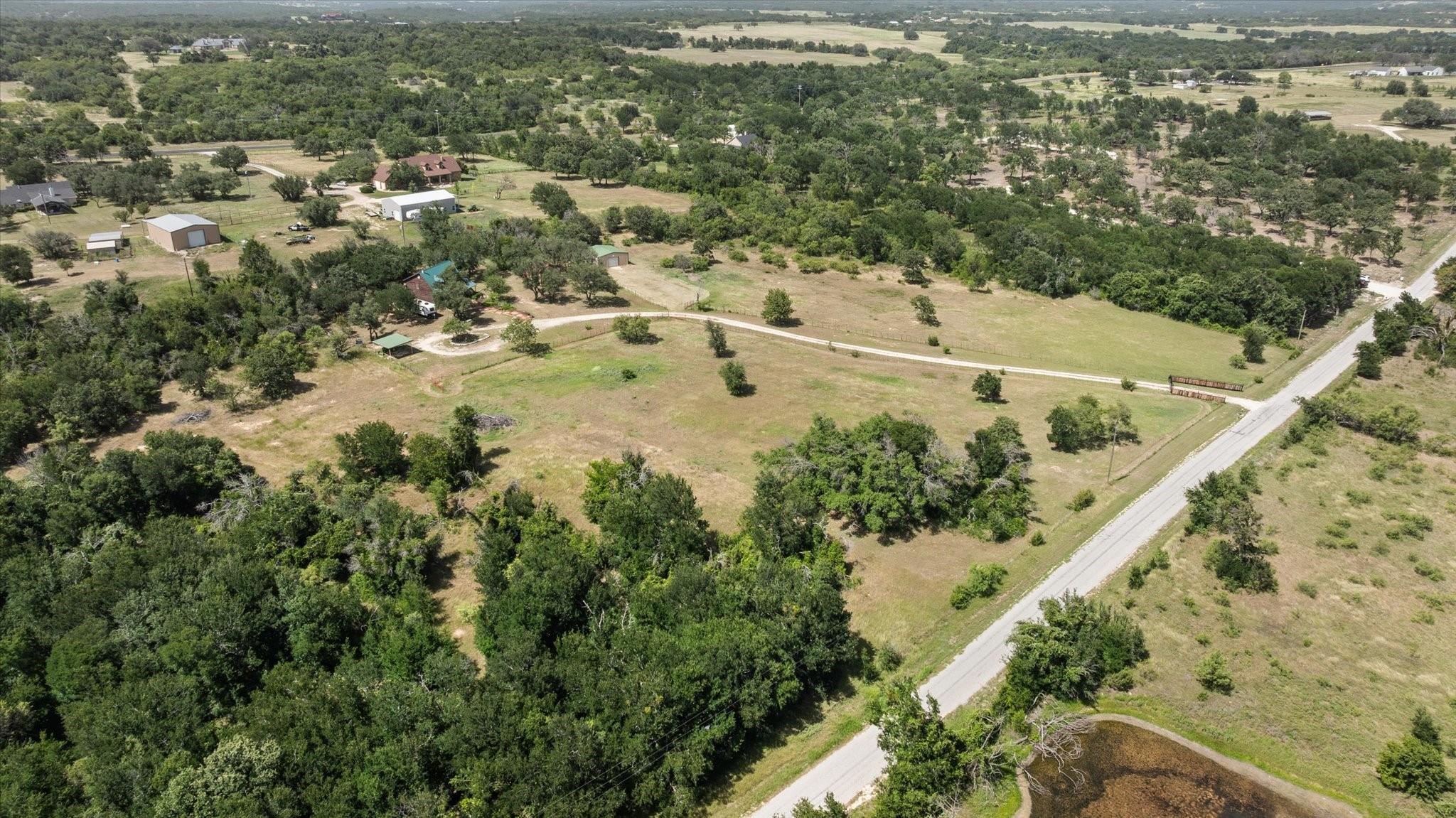 main property photo 31