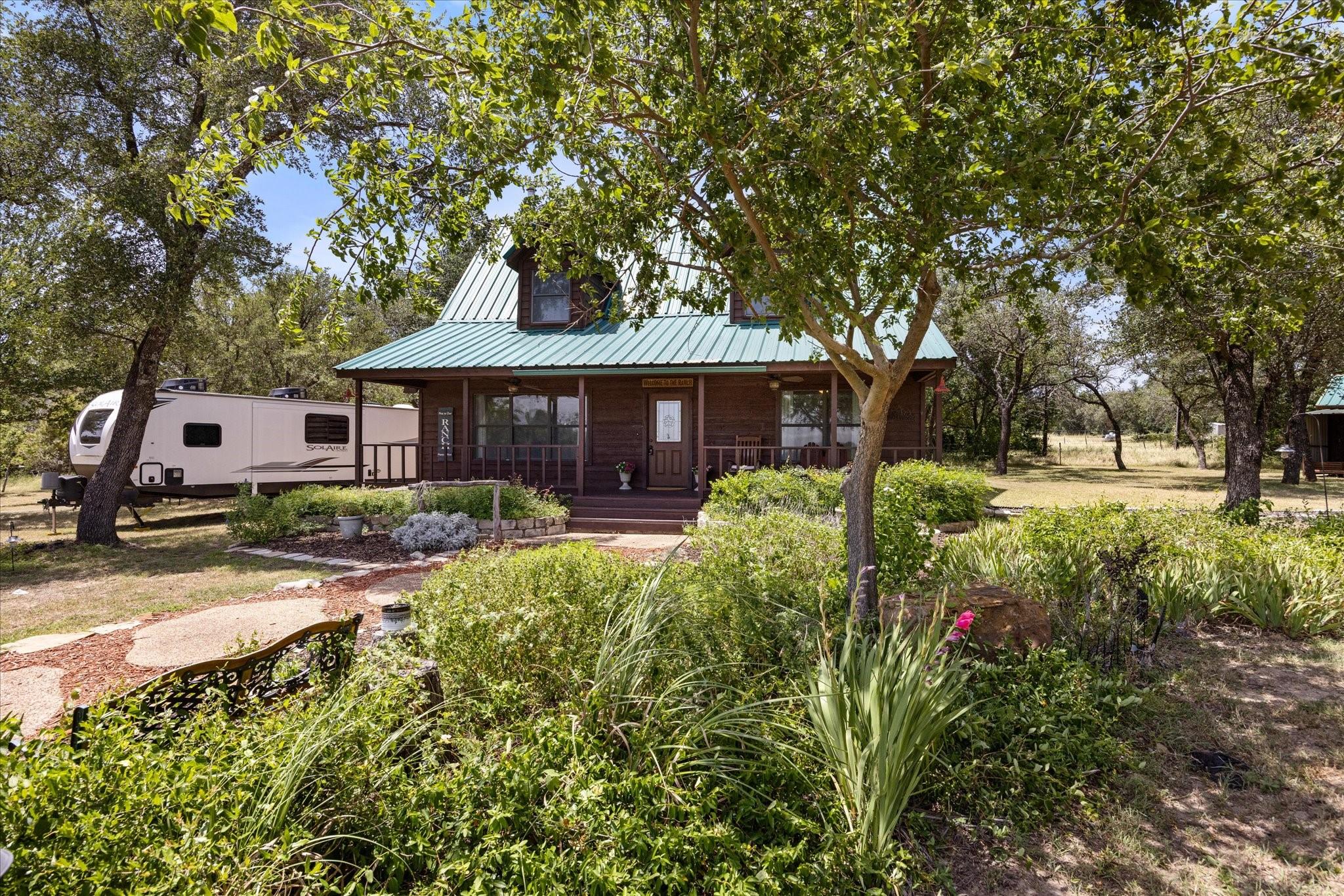 main property photo 36