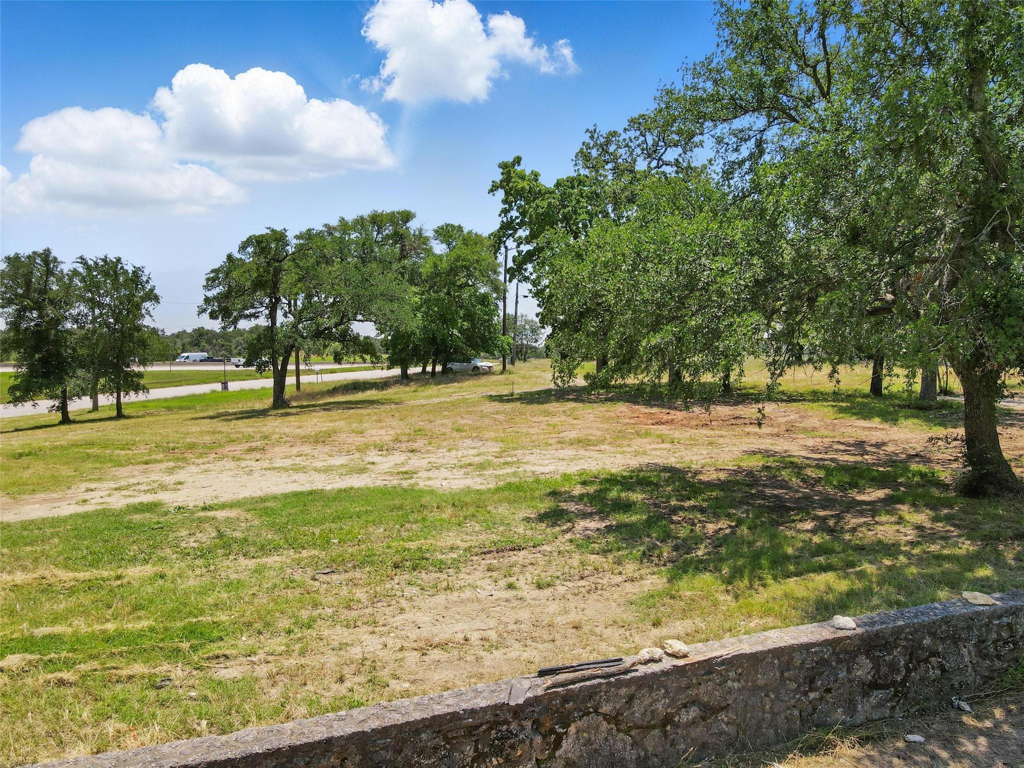 main property photo 35
