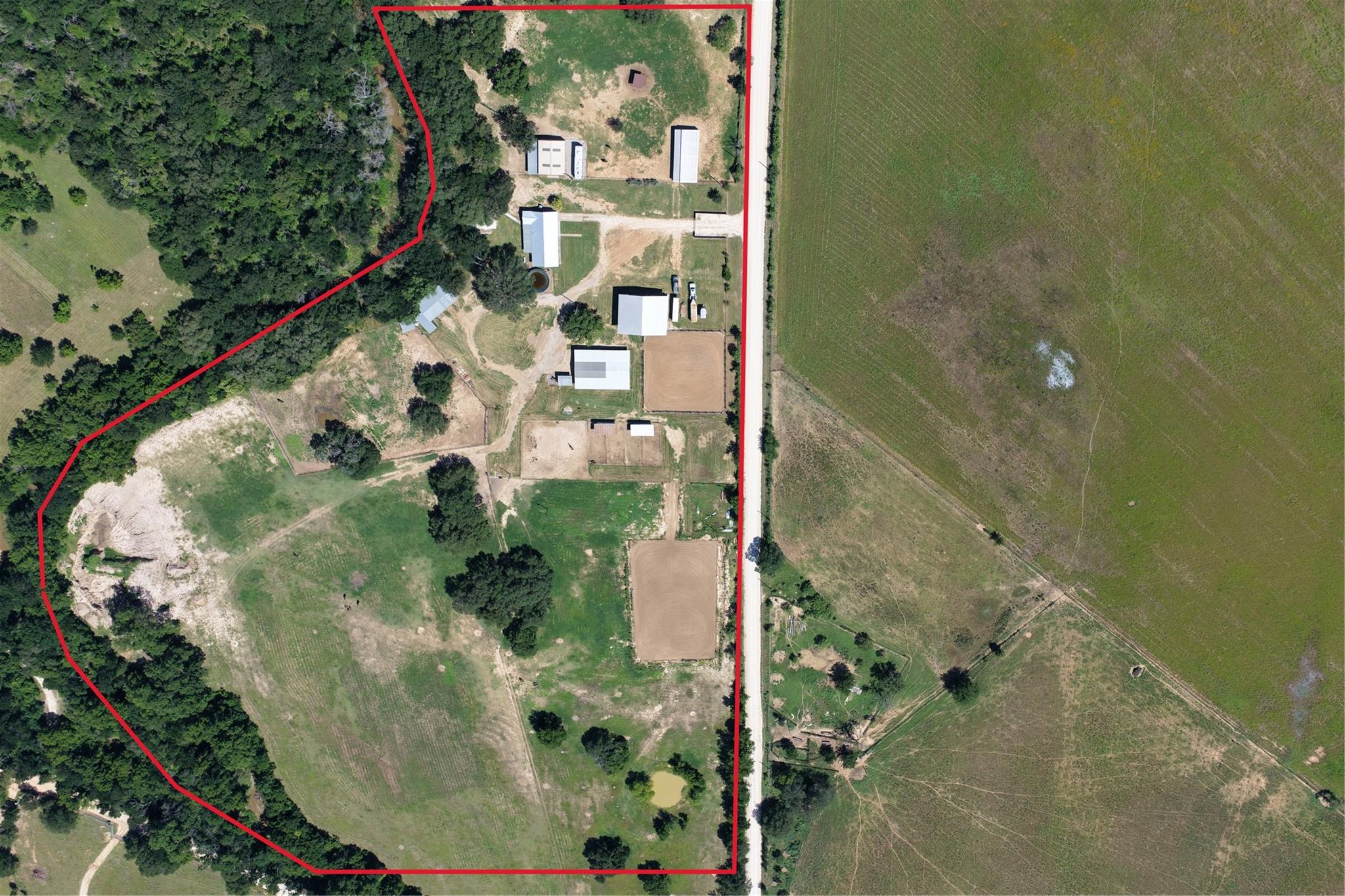 main property photo 39