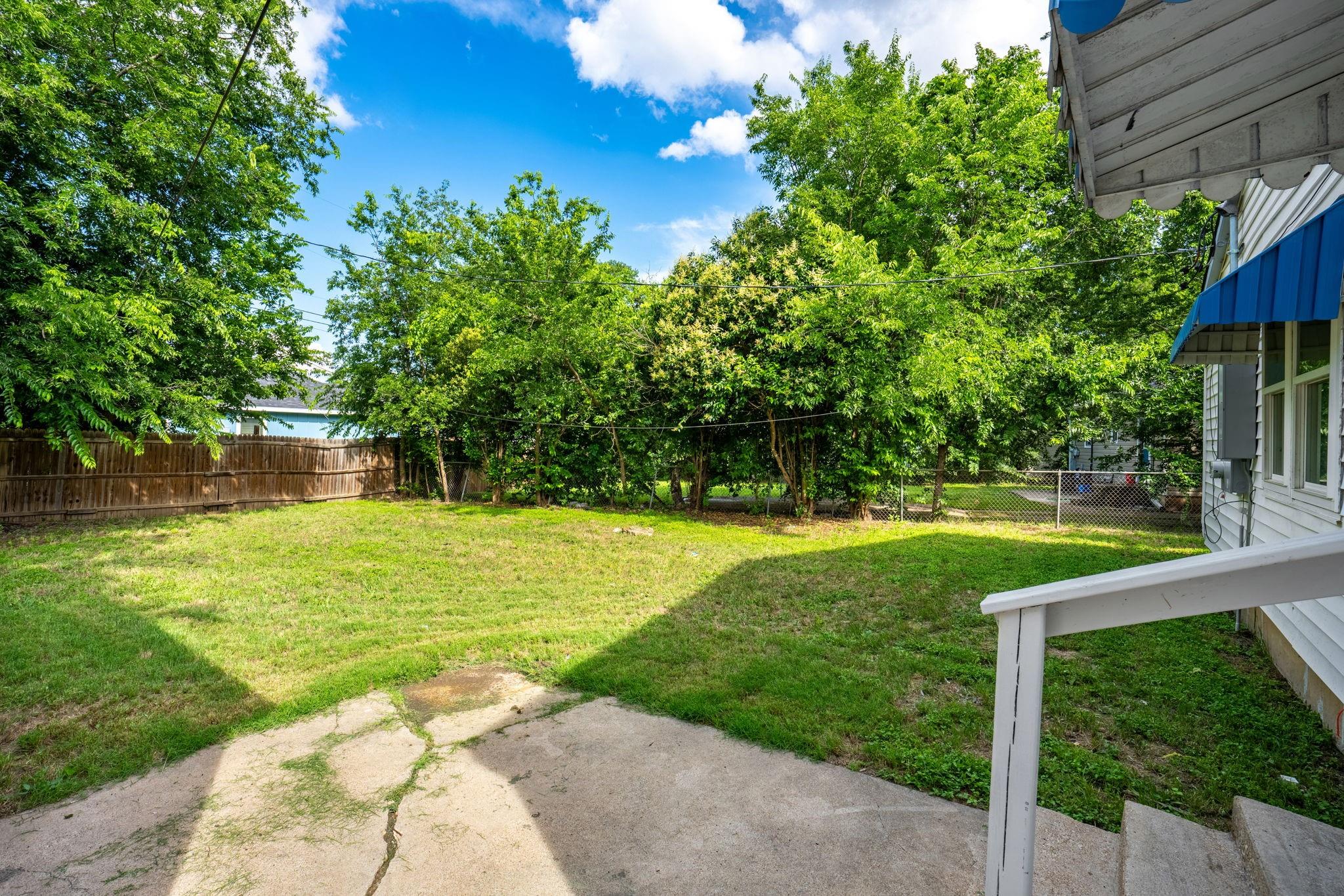 main property photo 20