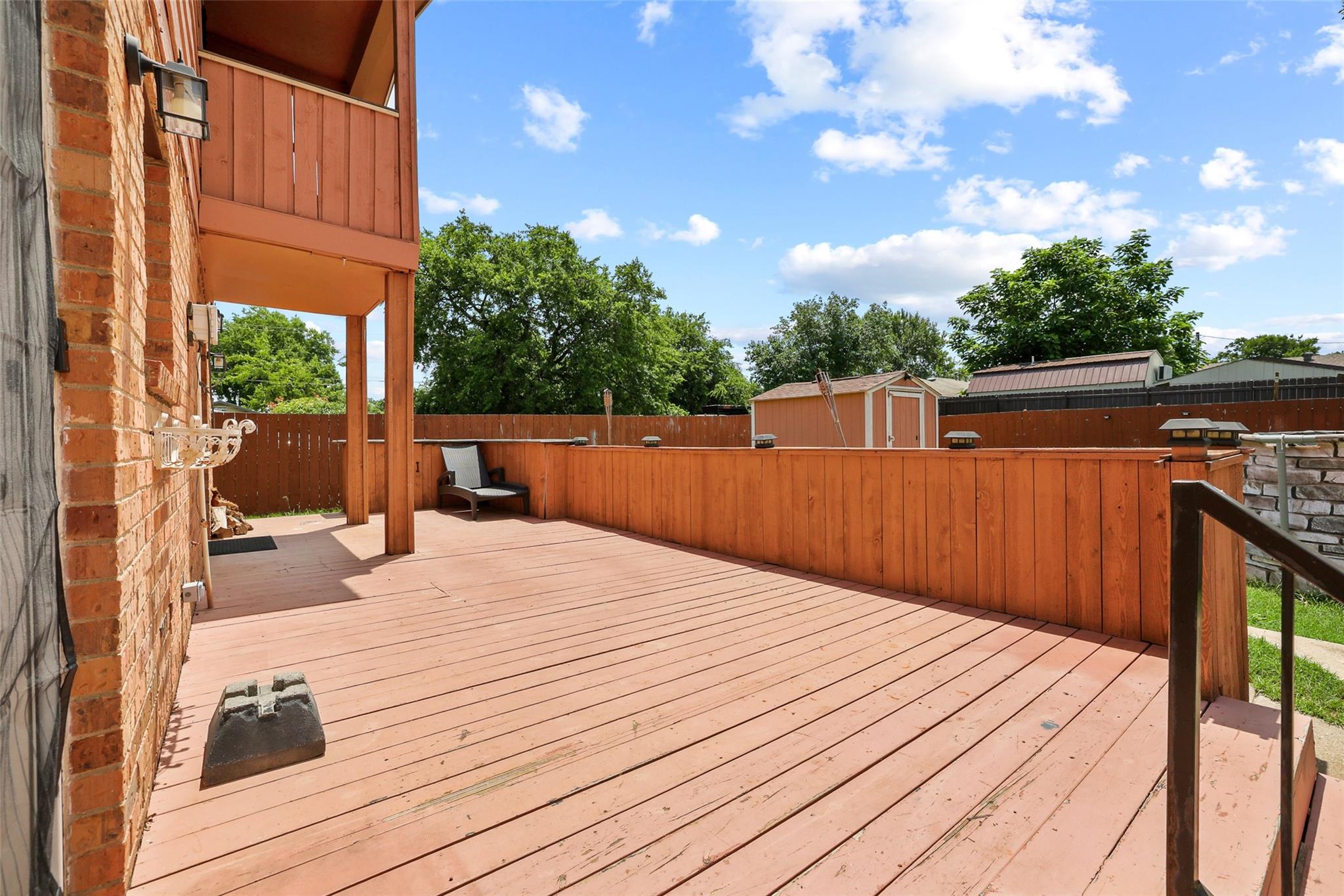 main property photo 25