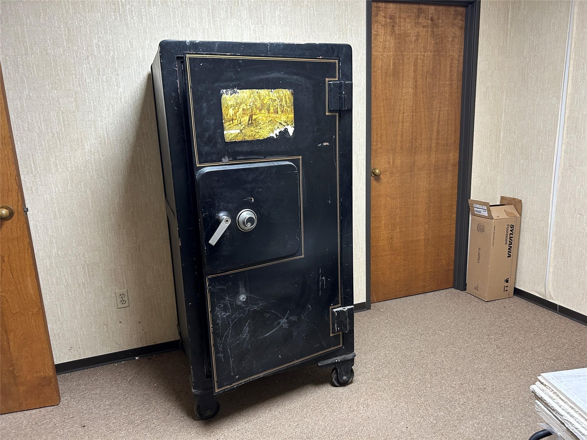 main property photo 4