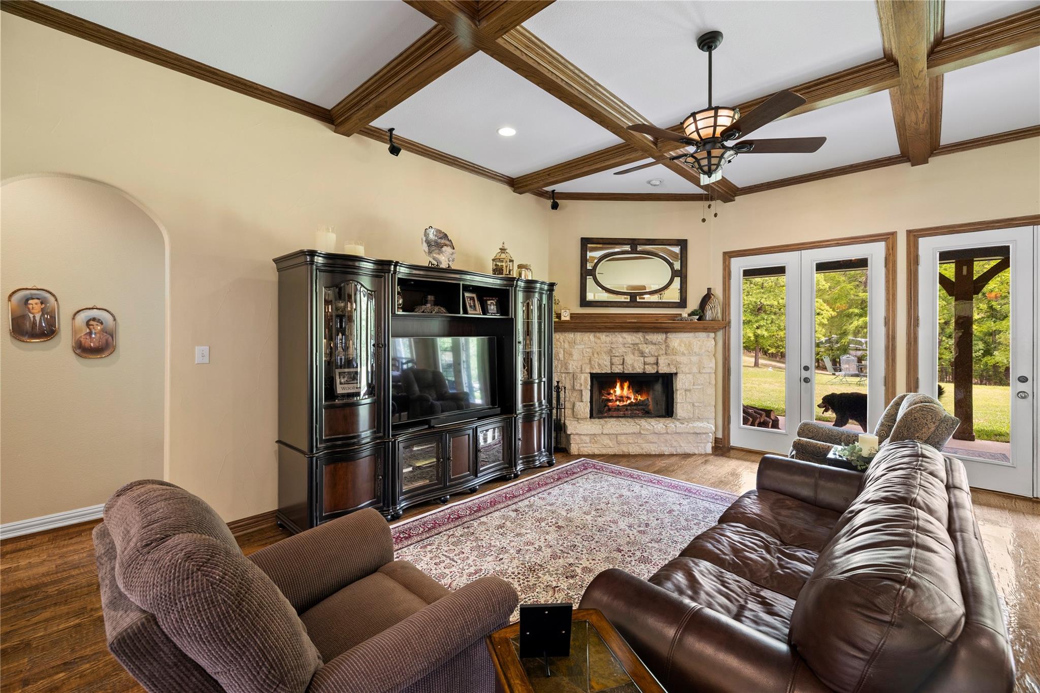 main property photo 15