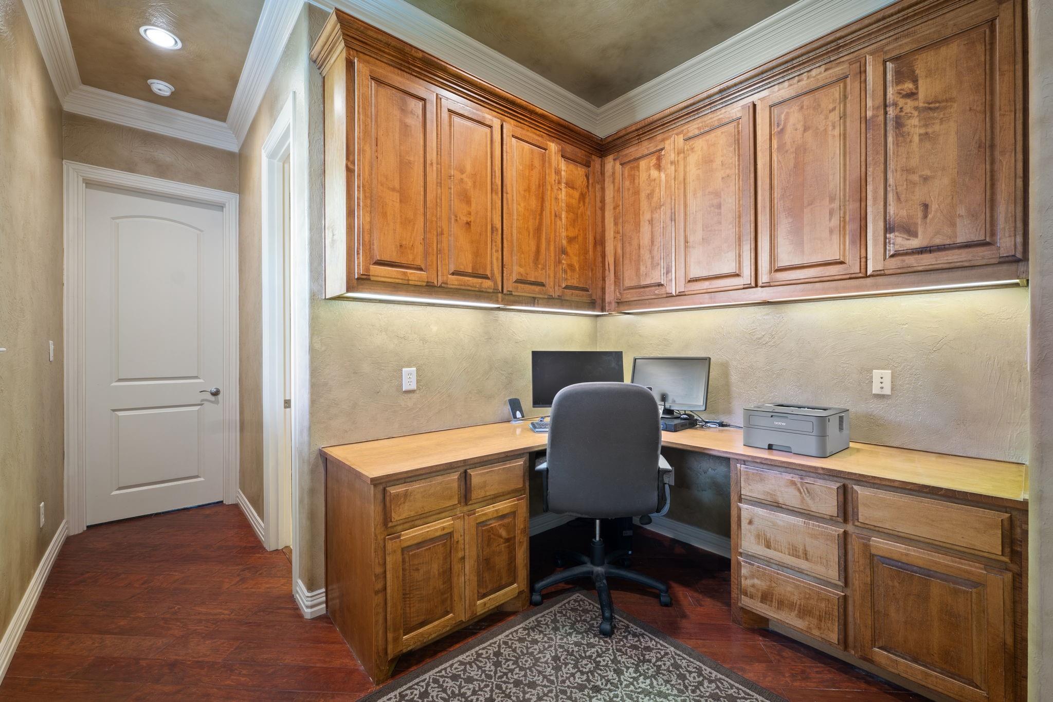 main property photo 21