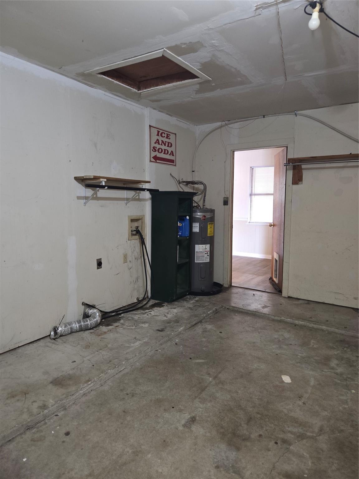 main property photo 8