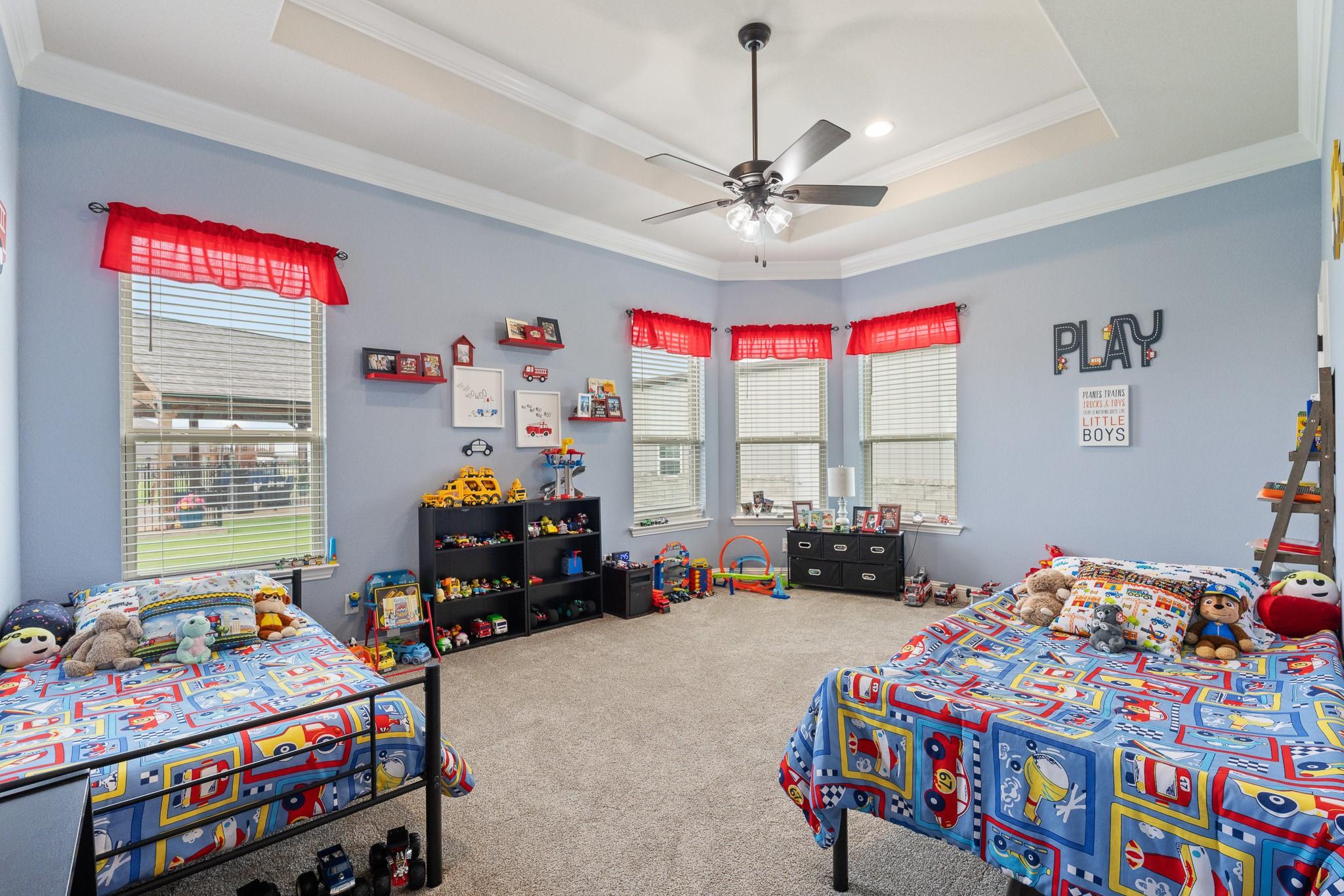 main property photo 20