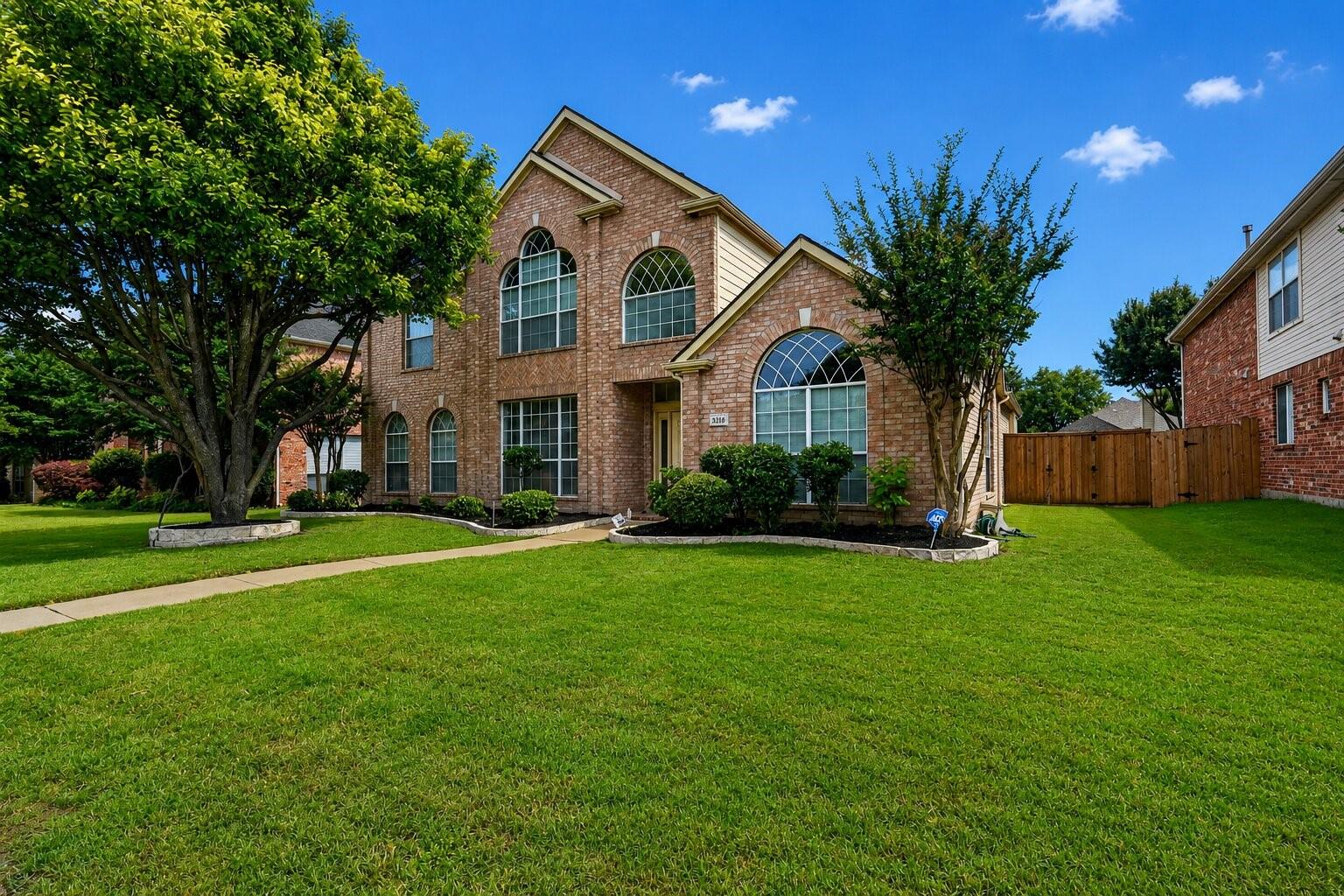 main property photo 10