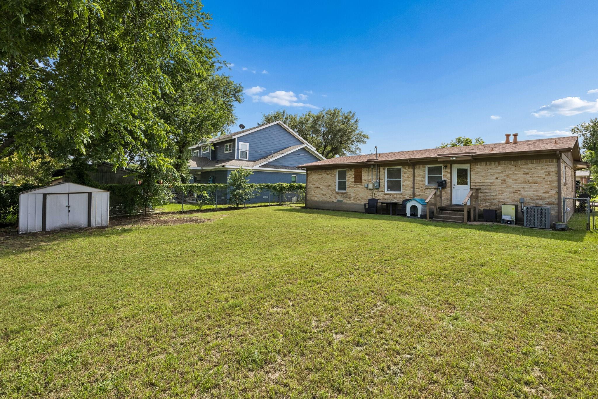 main property photo 20