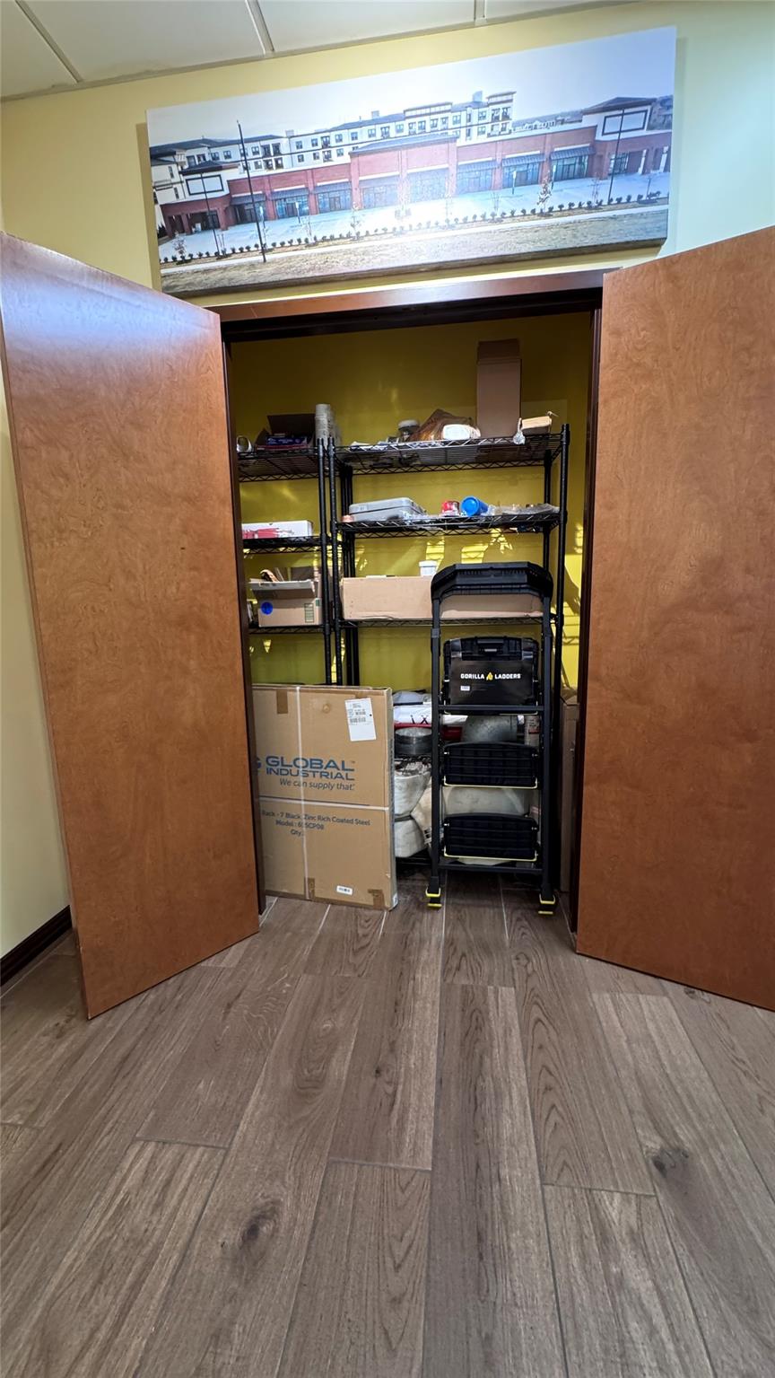main property photo 17