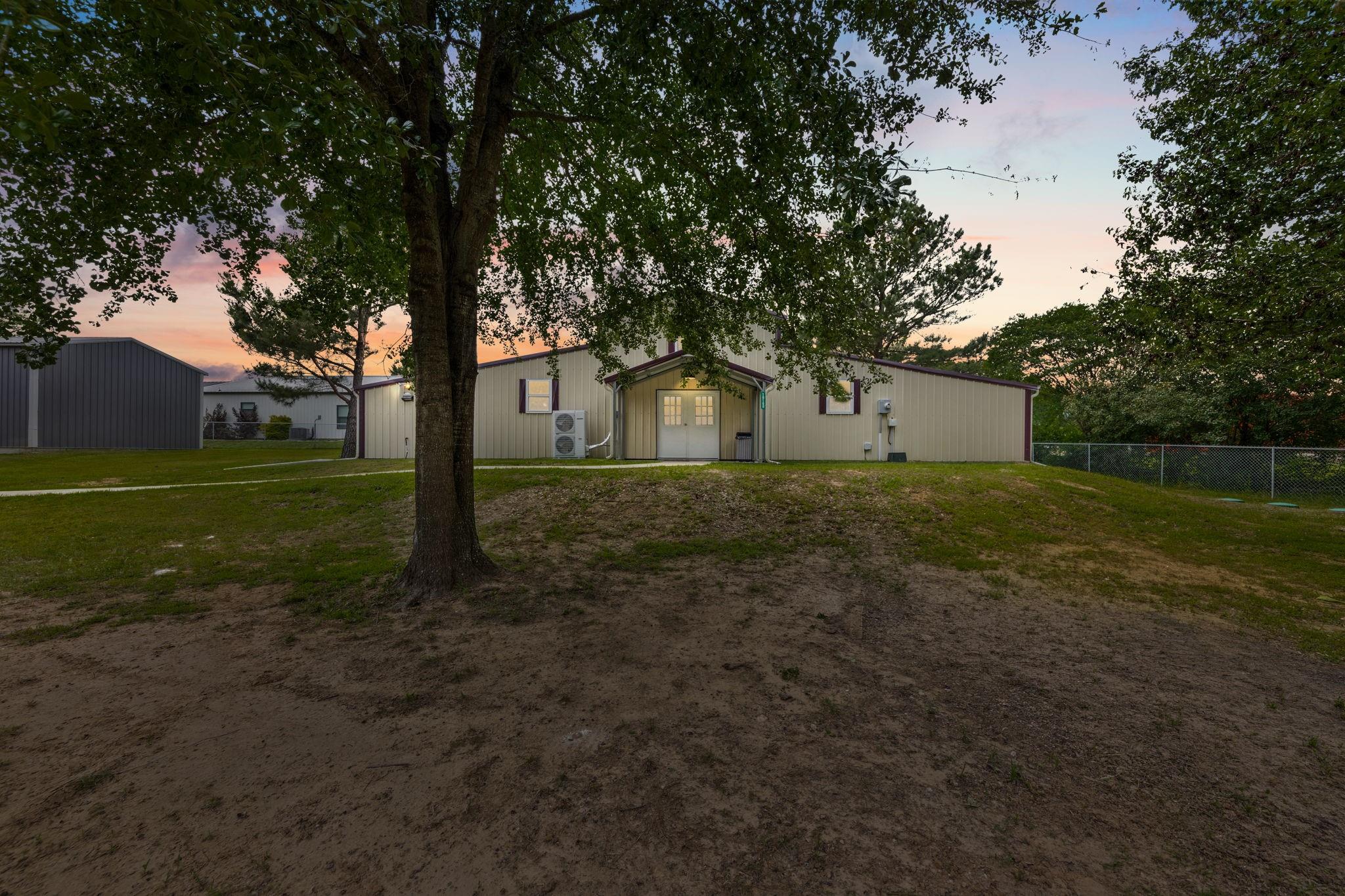 main property photo 36