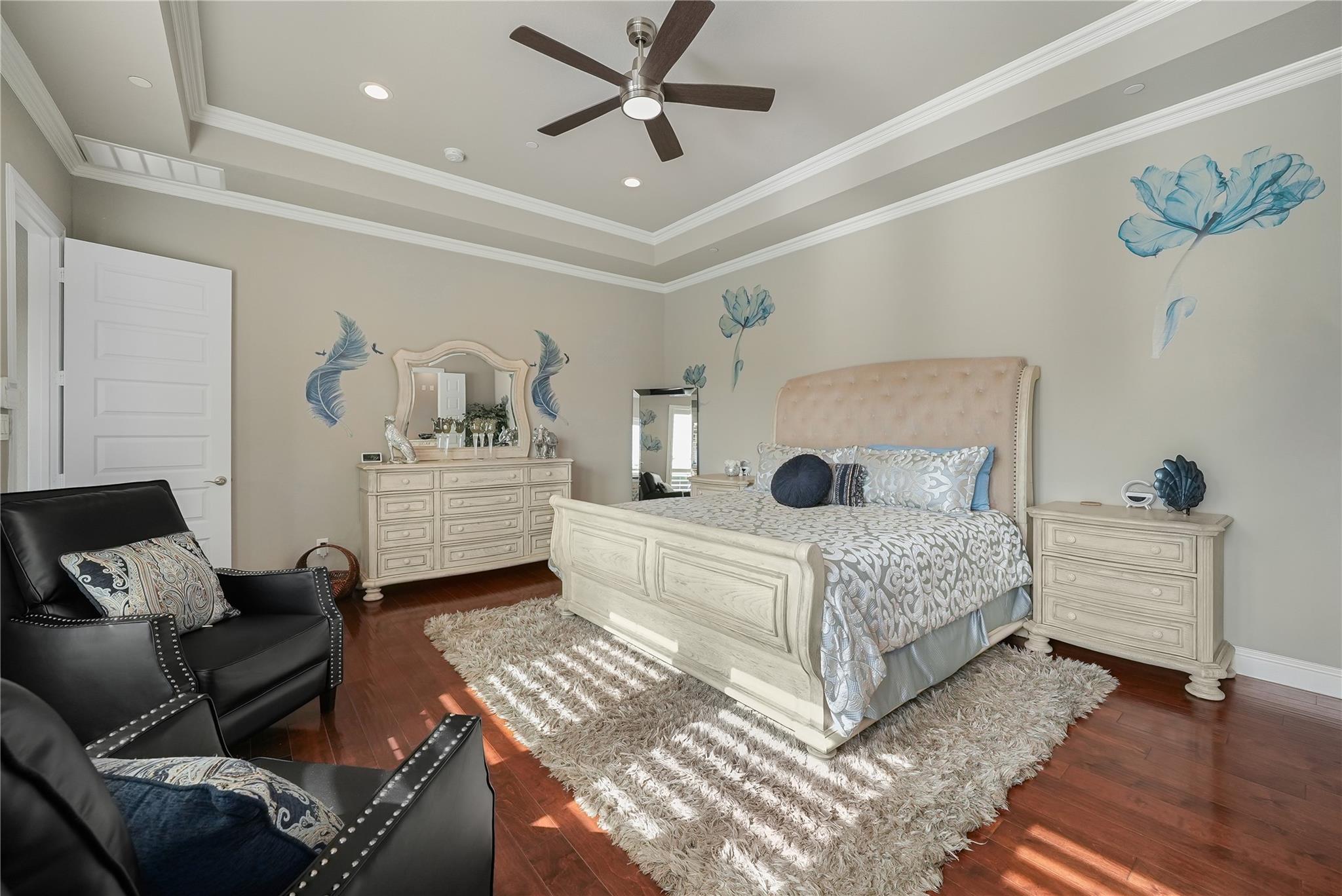 main property photo 20