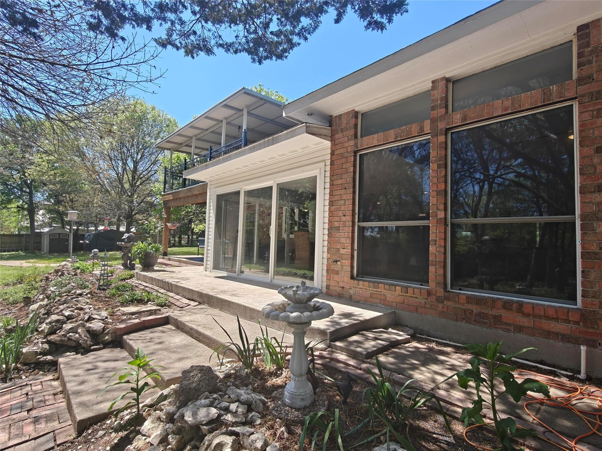 main property photo 37