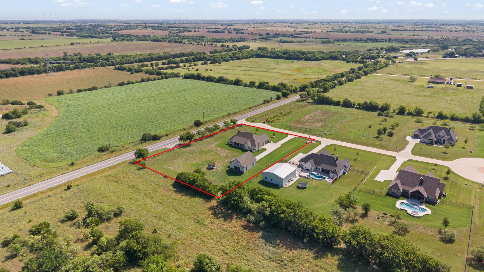 main property photo 38