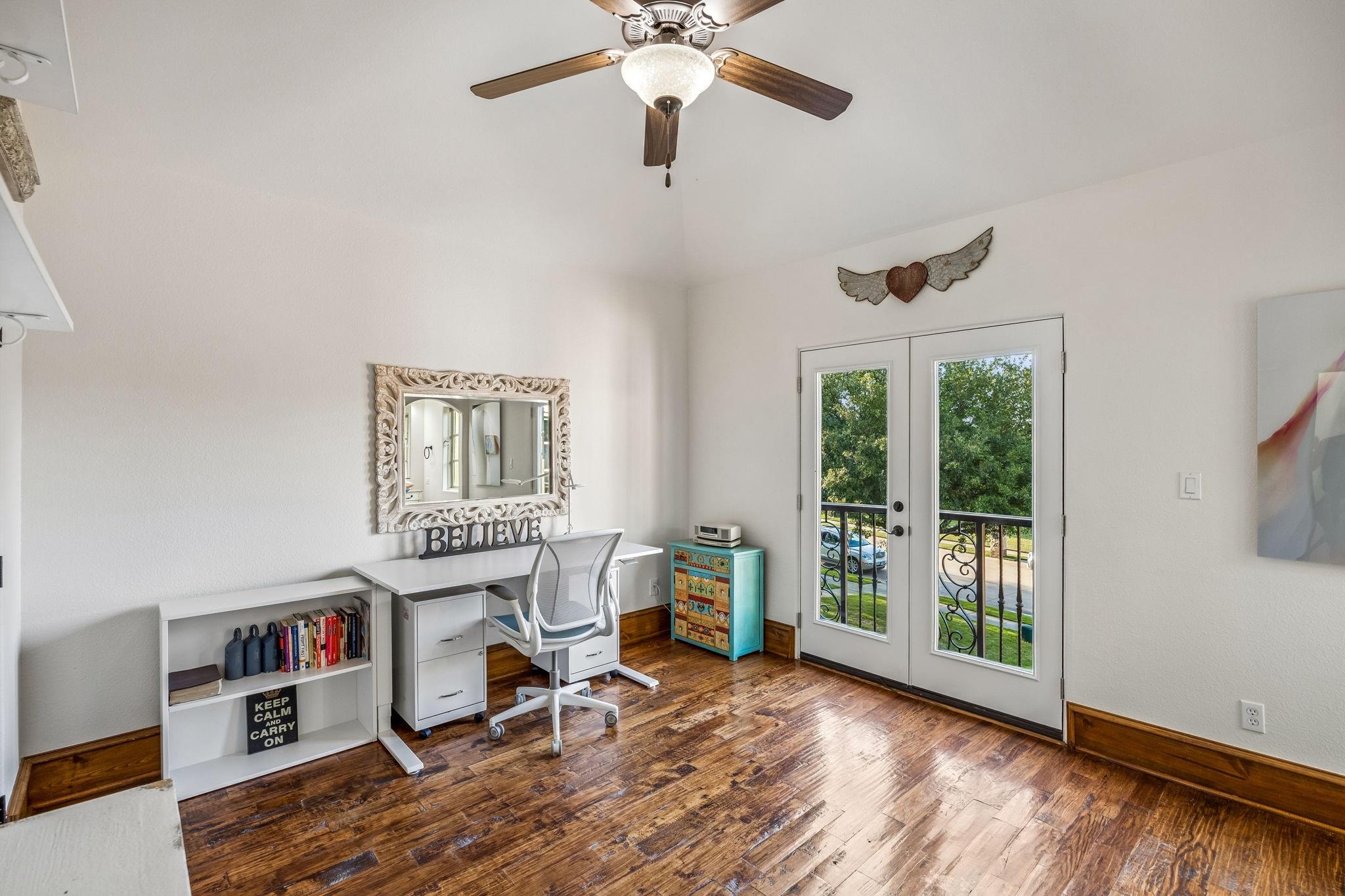 main property photo 31