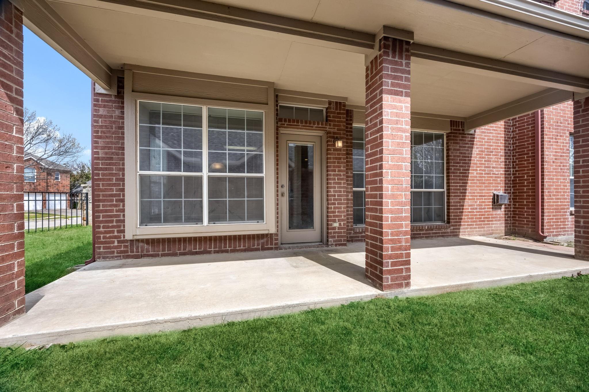 main property photo 33