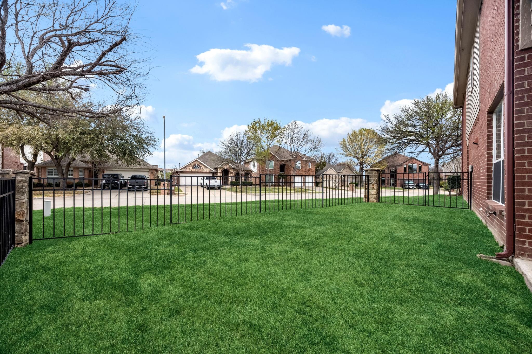 main property photo 35