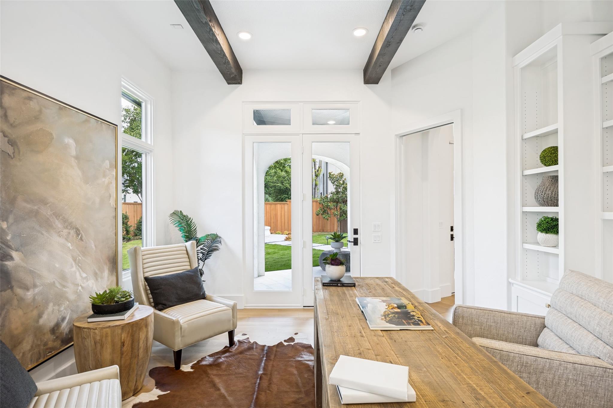 main property photo 24