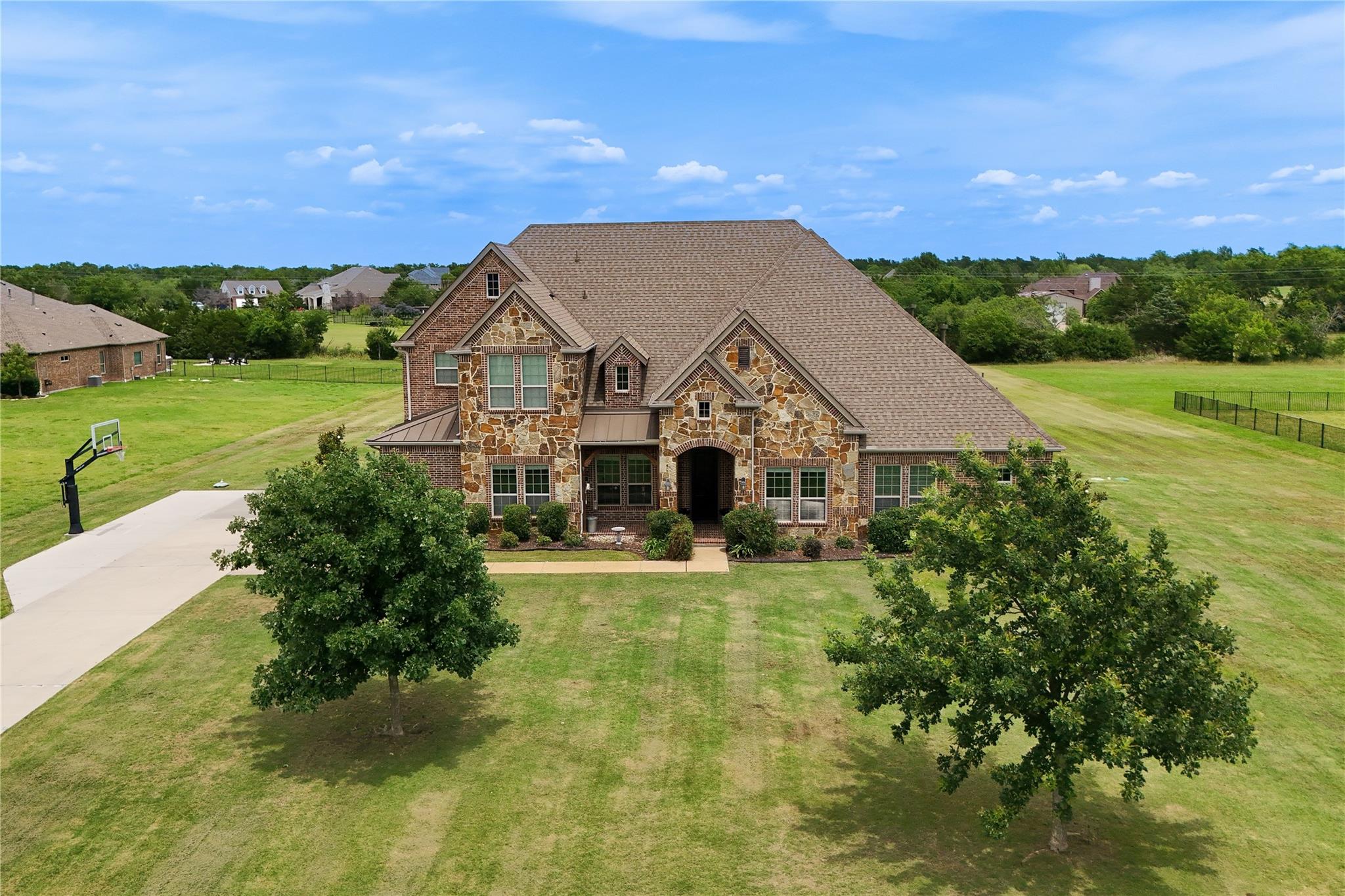 main property photo 38