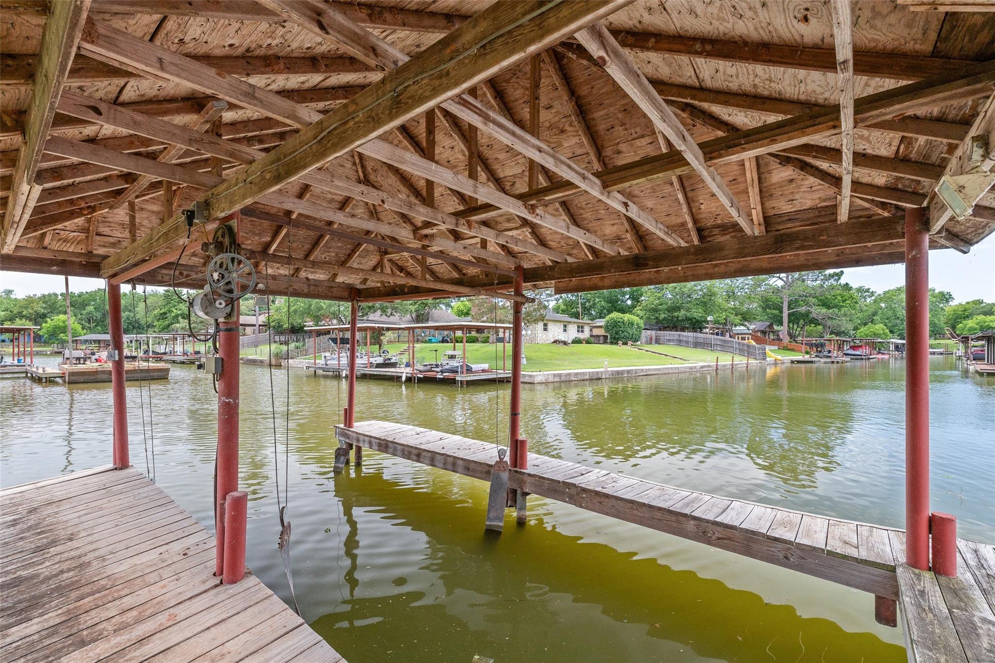 main property photo 4