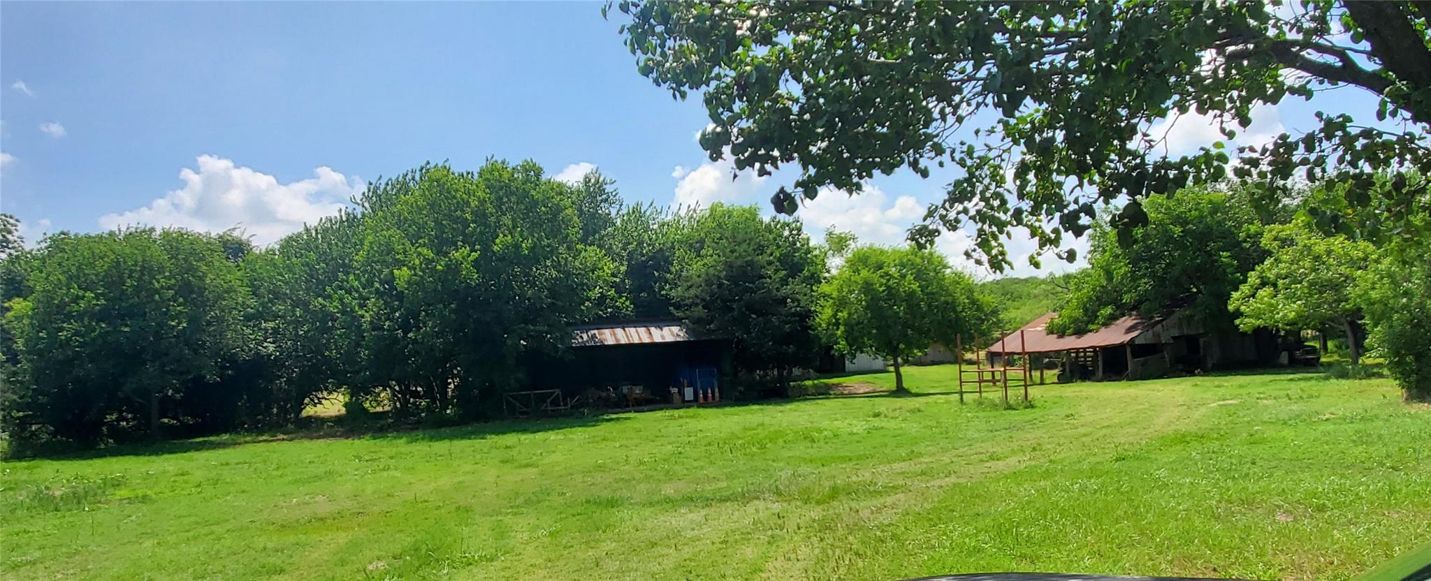 main property photo 27