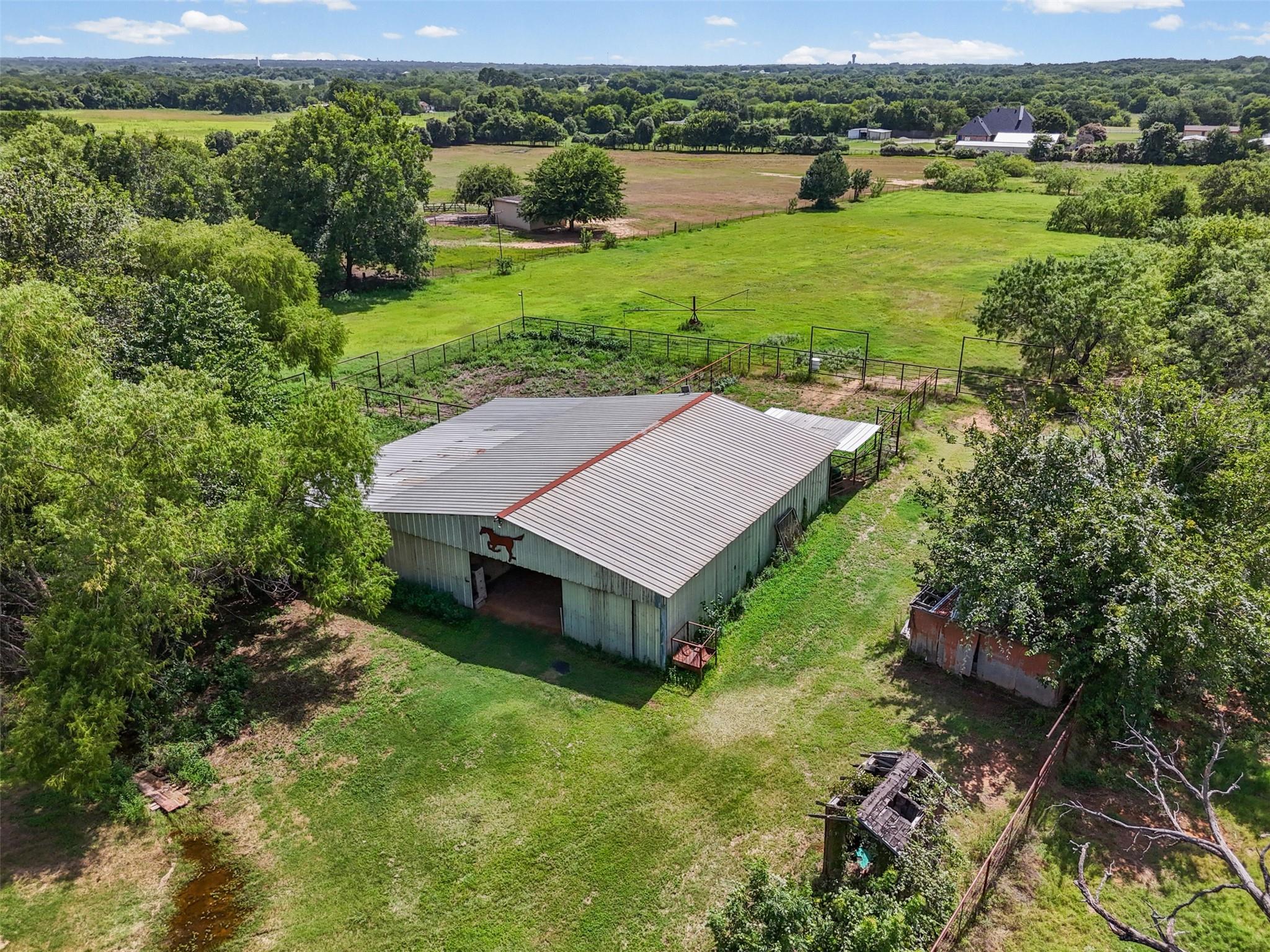 main property photo 35