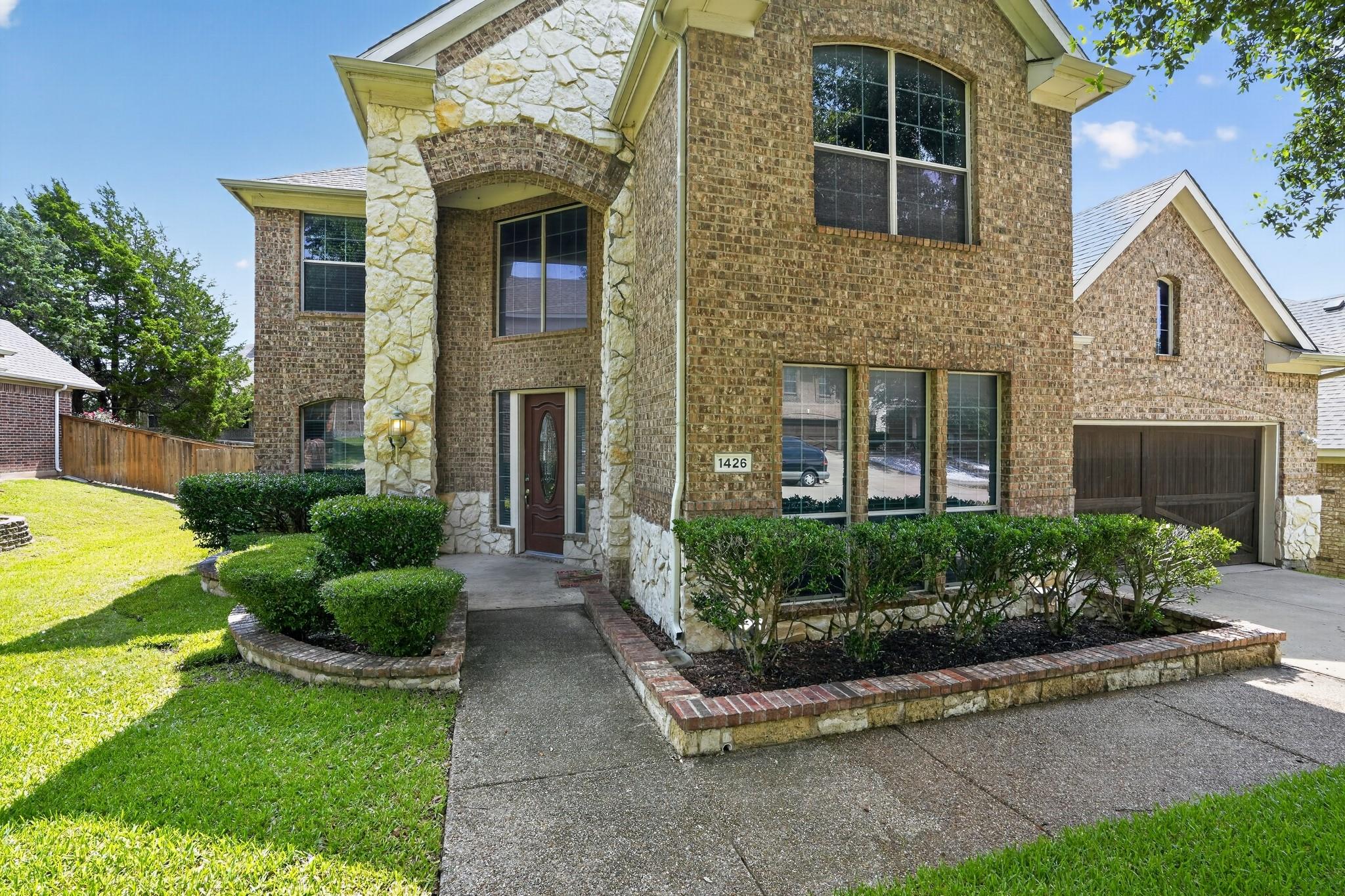 main property photo 1