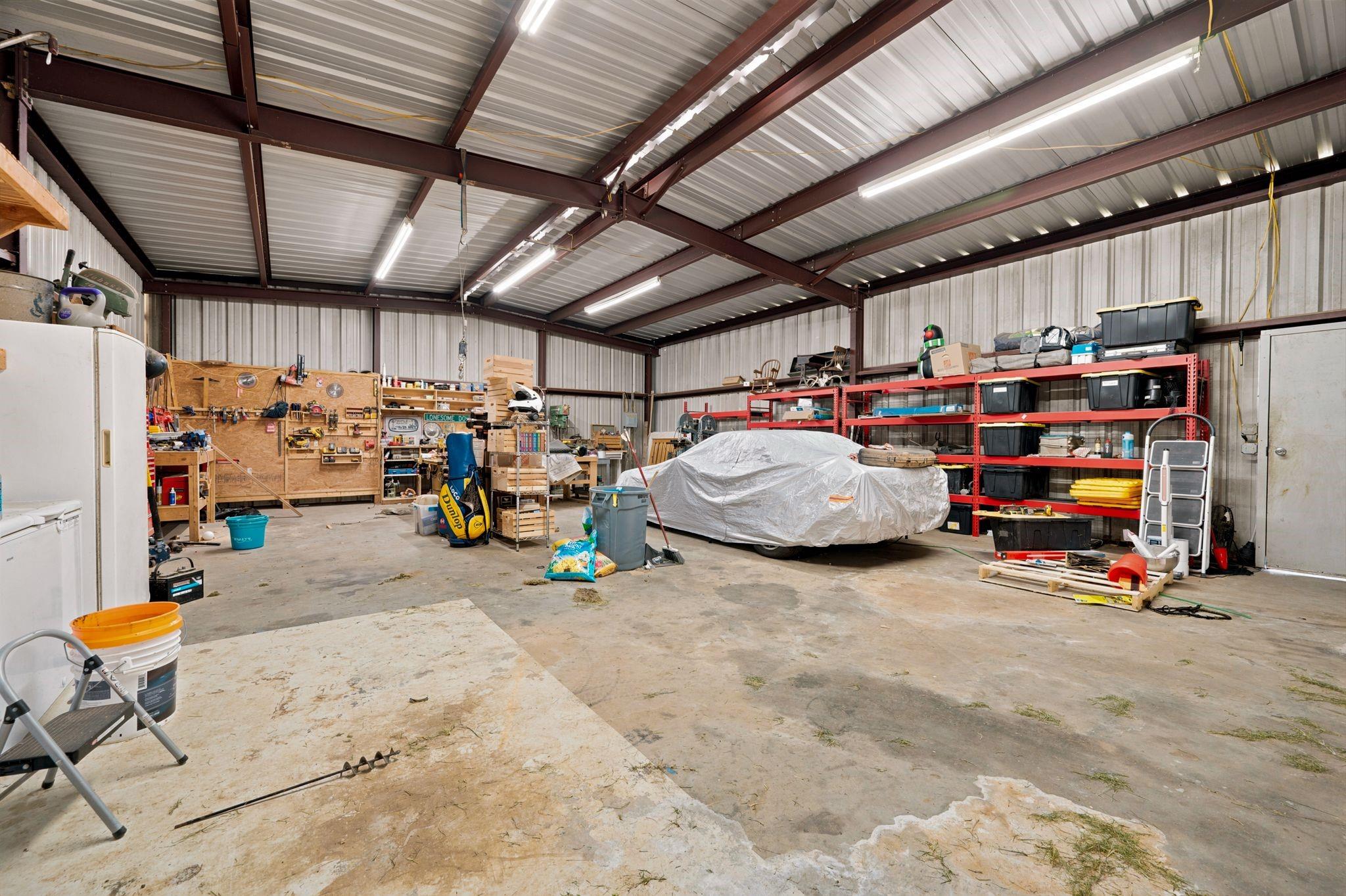 main property photo 14
