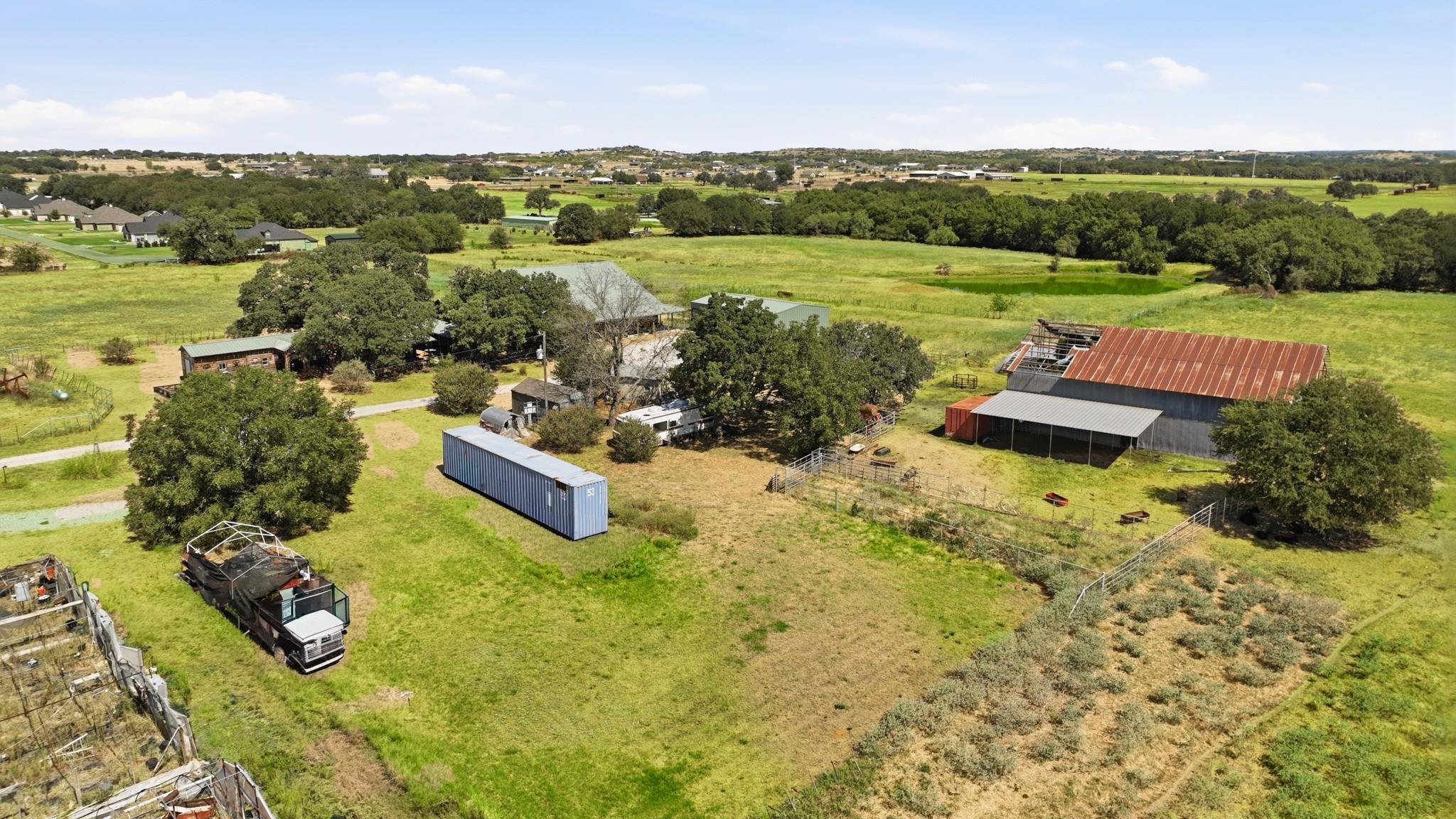 main property photo 10