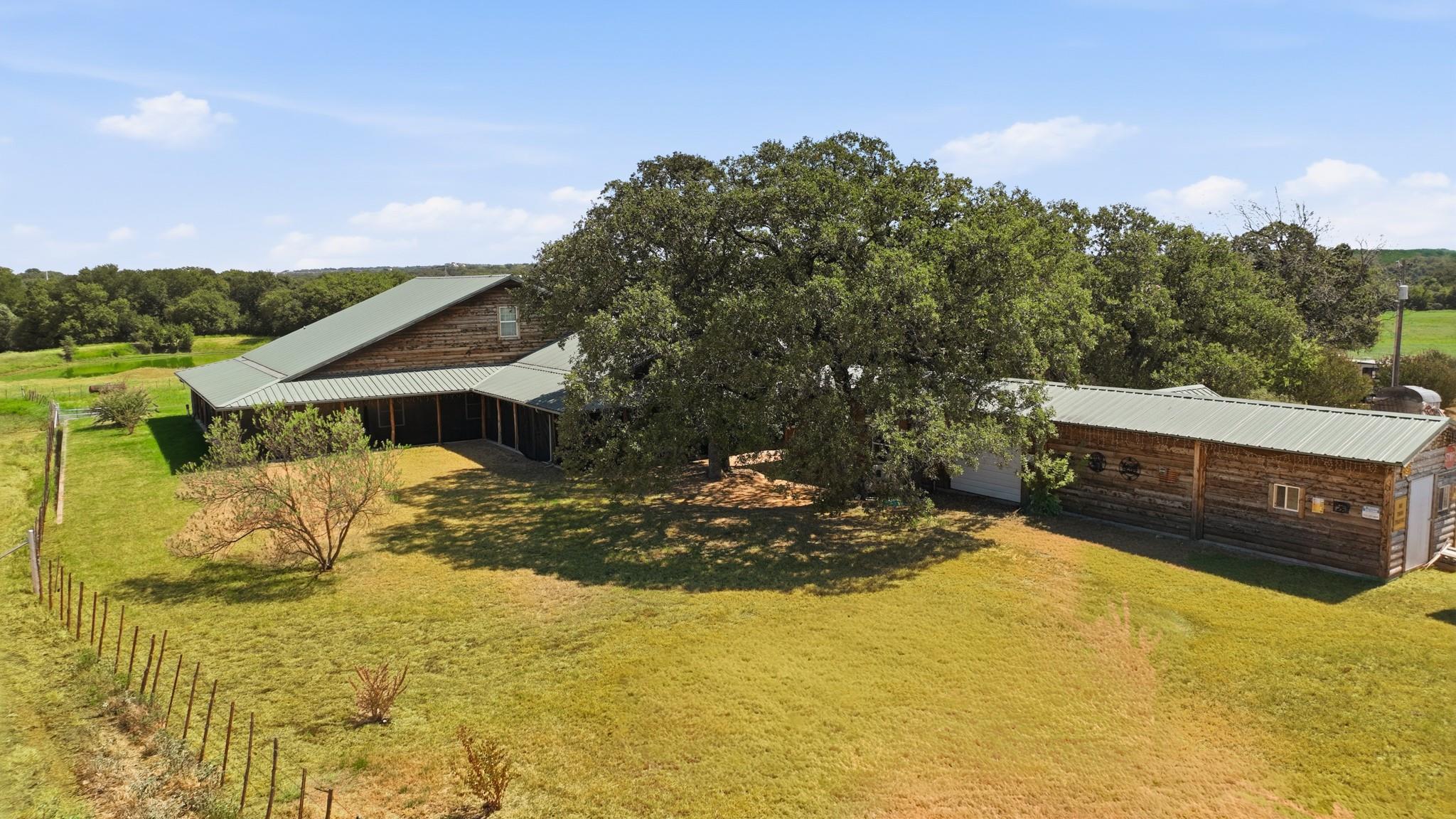 main property photo 19