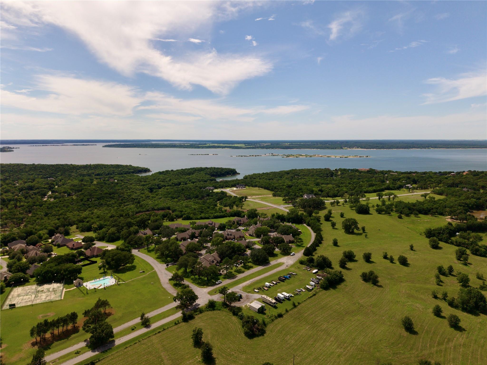 main property photo 32