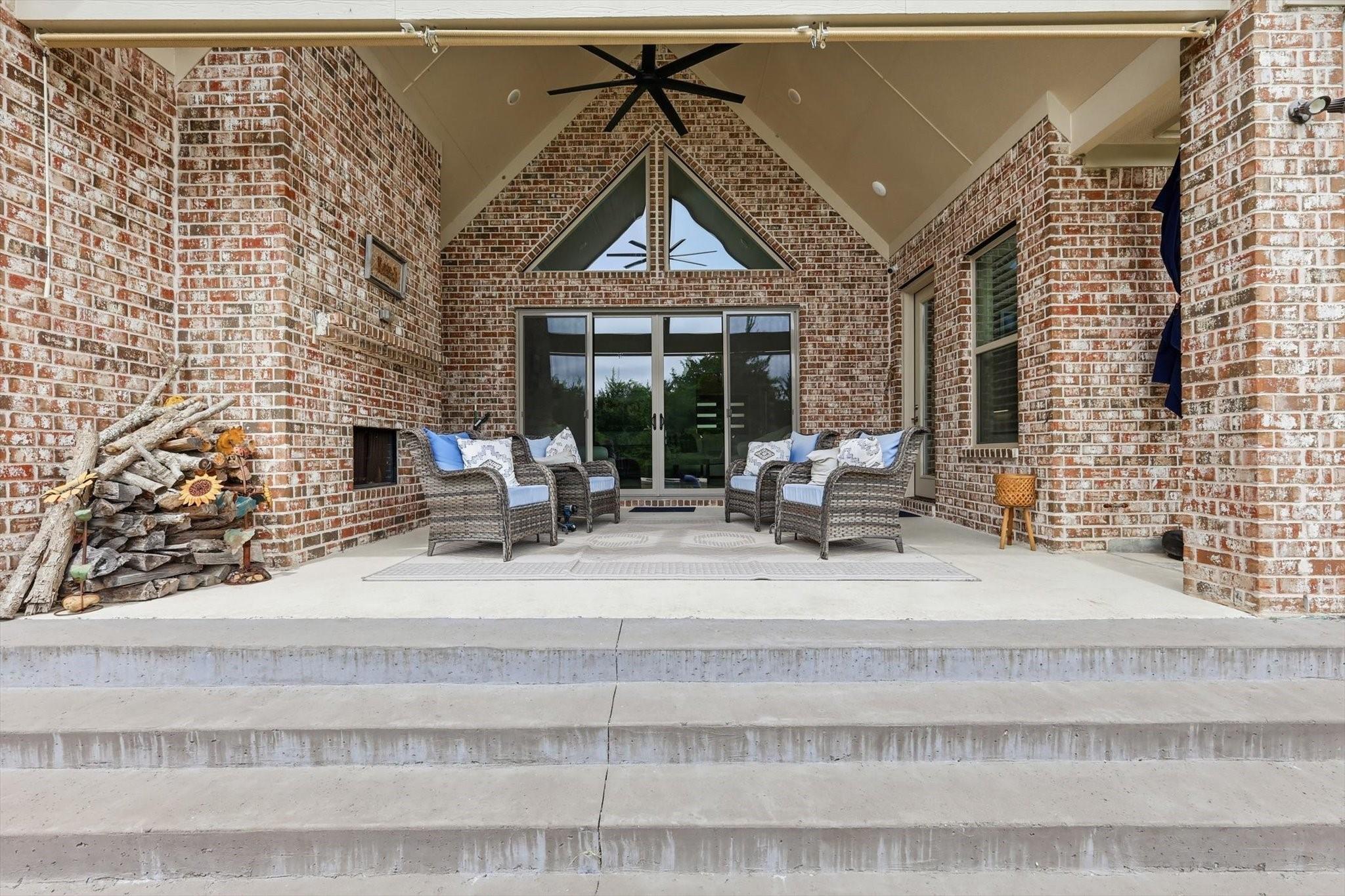 main property photo 22