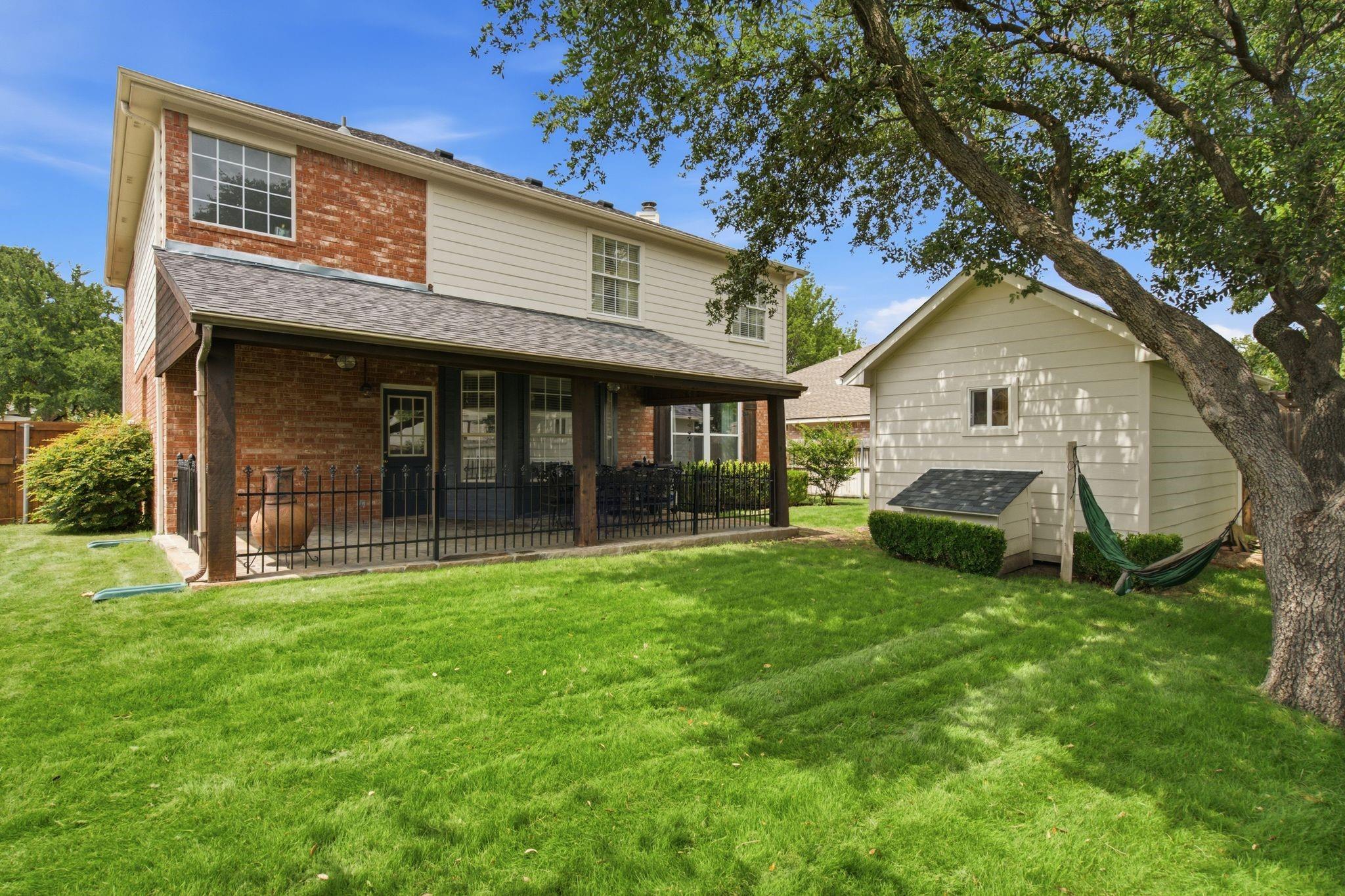 main property photo 31