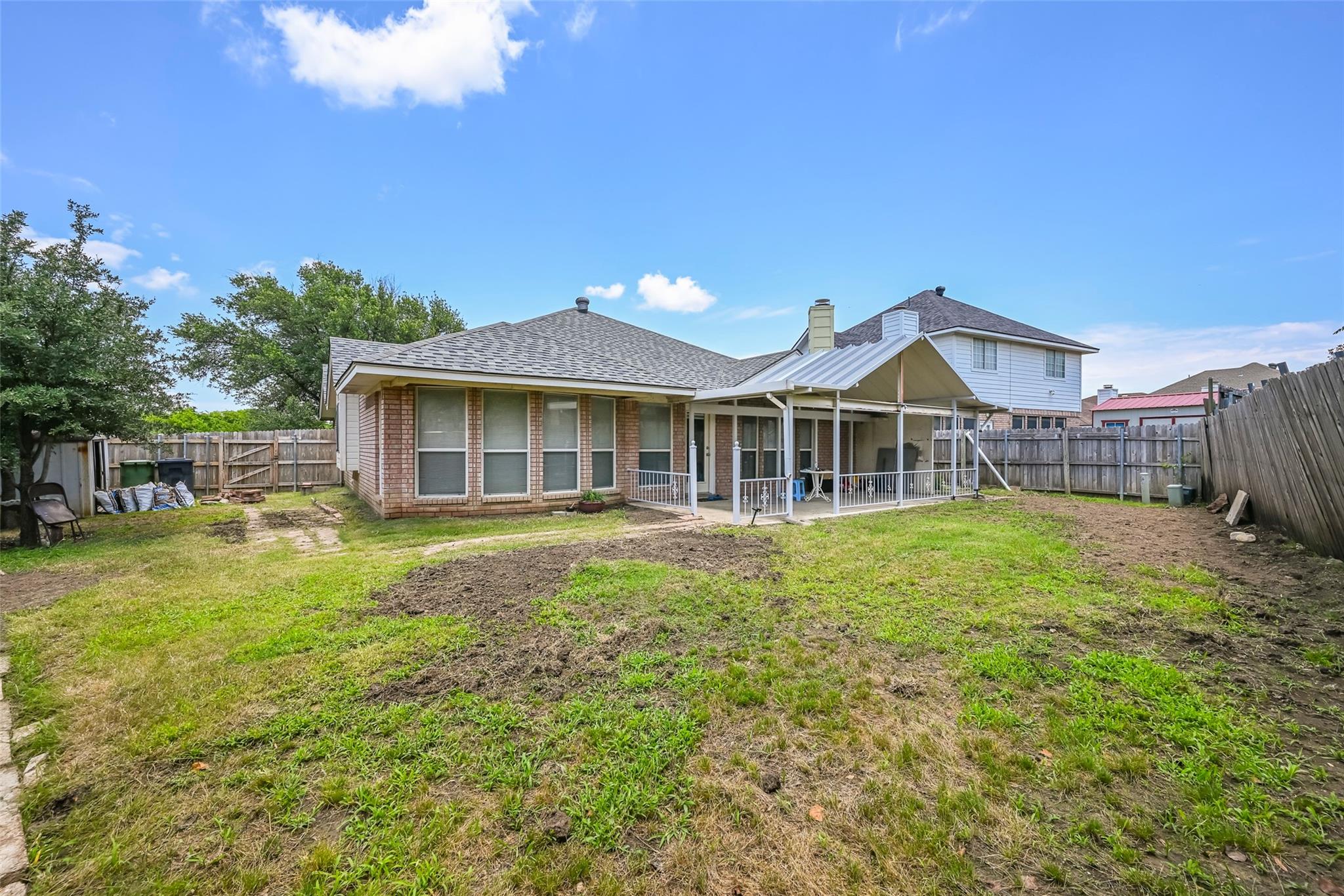 main property photo 14