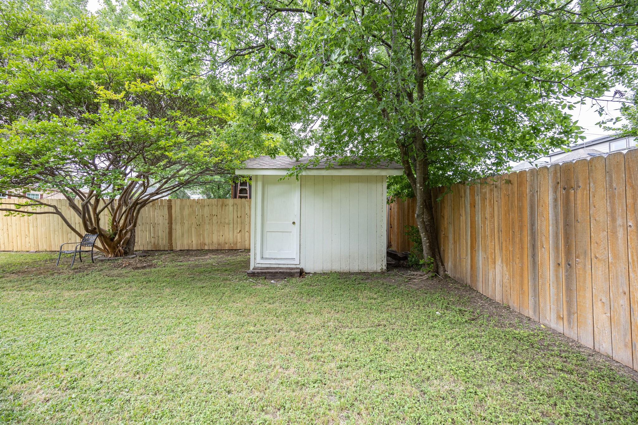 main property photo 19