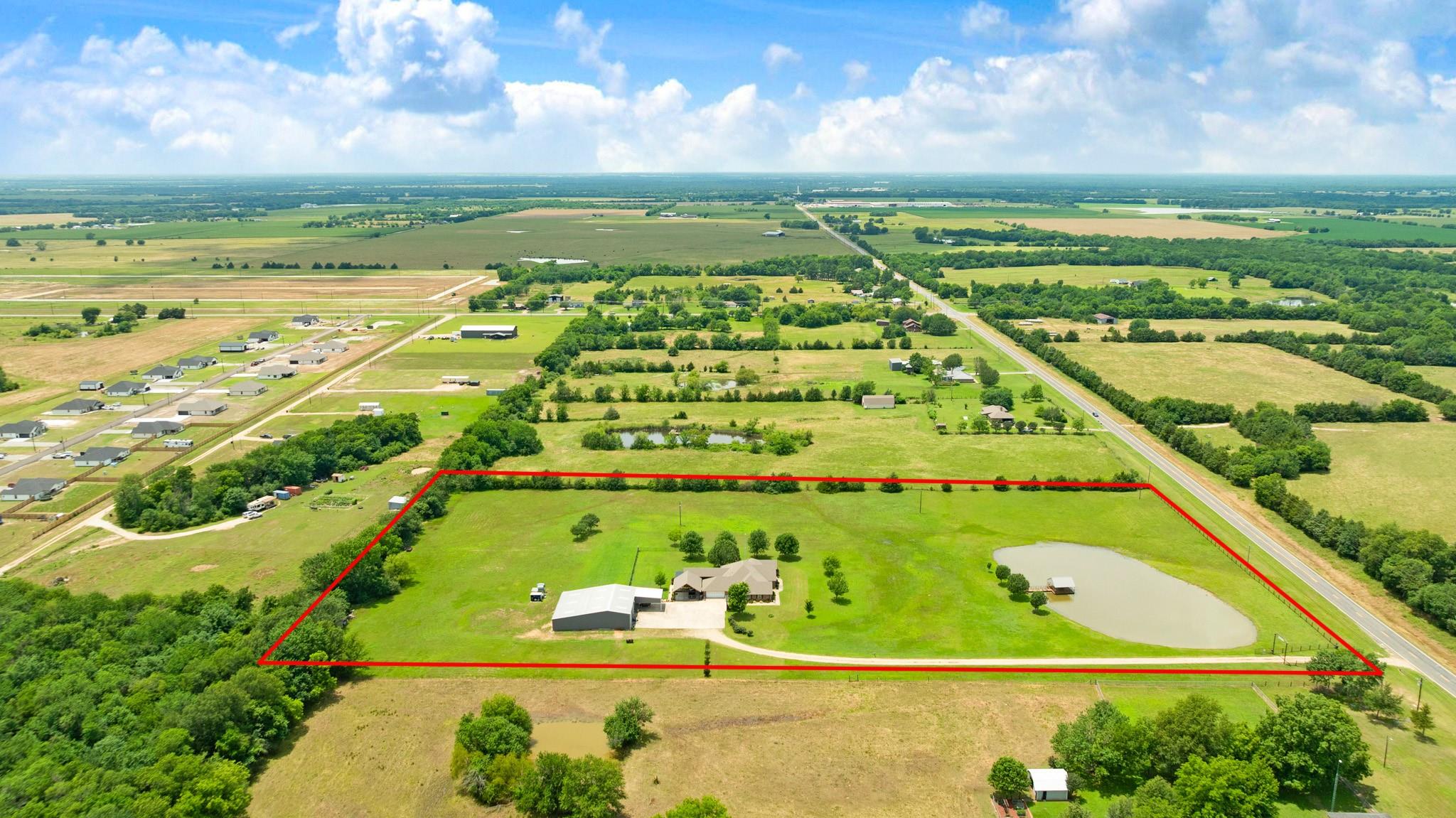 main property photo 11