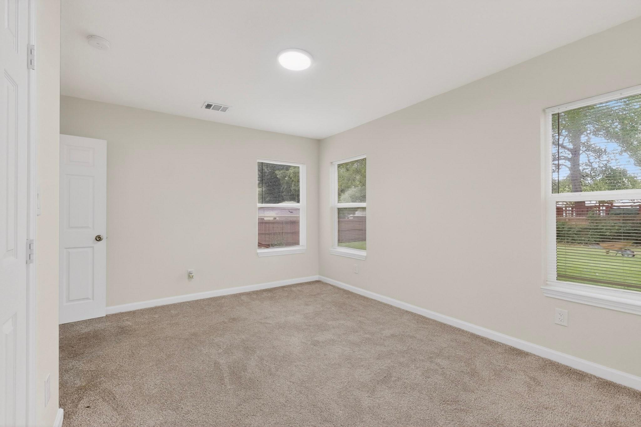 property viewer photo 21
