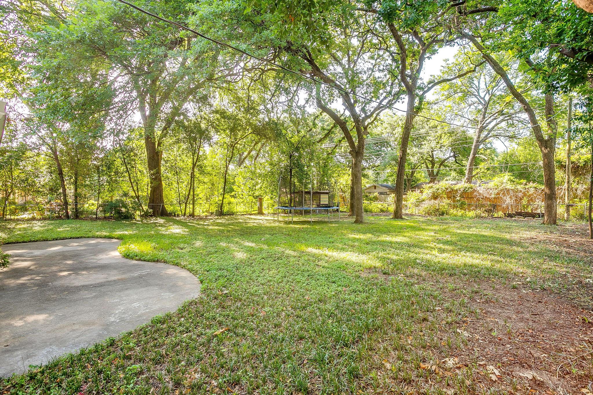 property viewer photo 38