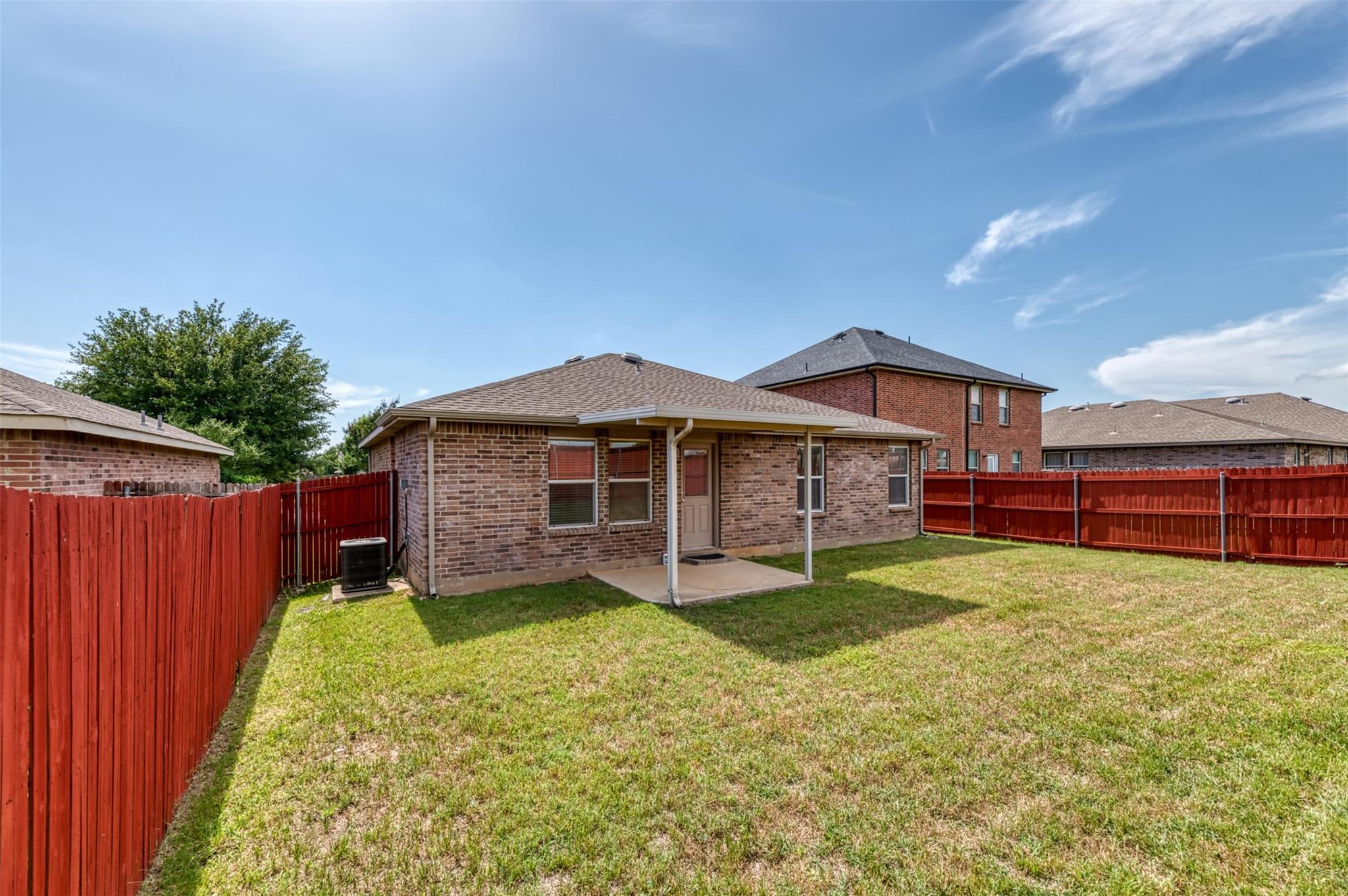 main property photo 31
