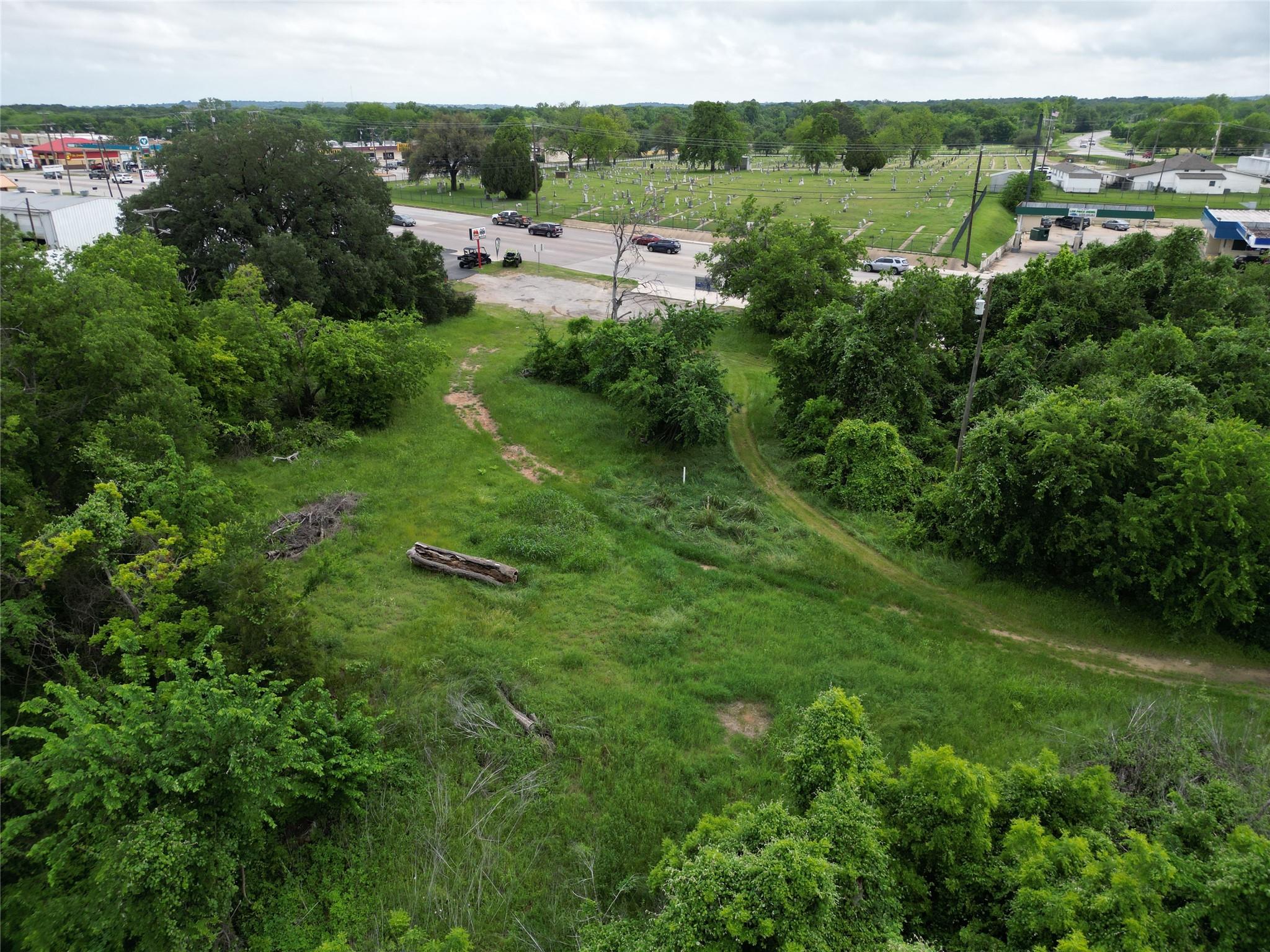 main property photo 12