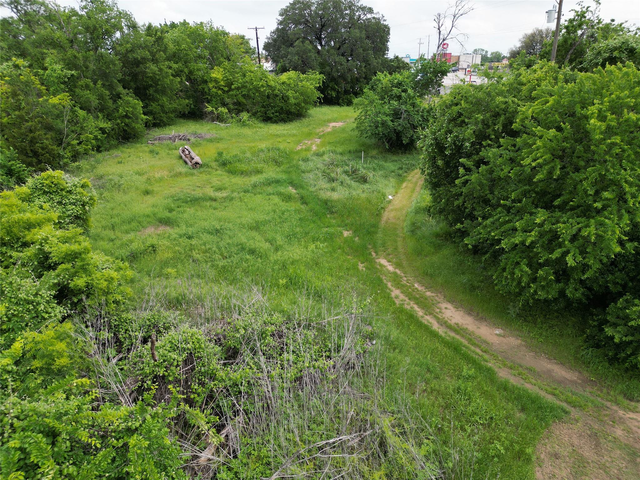 main property photo 13