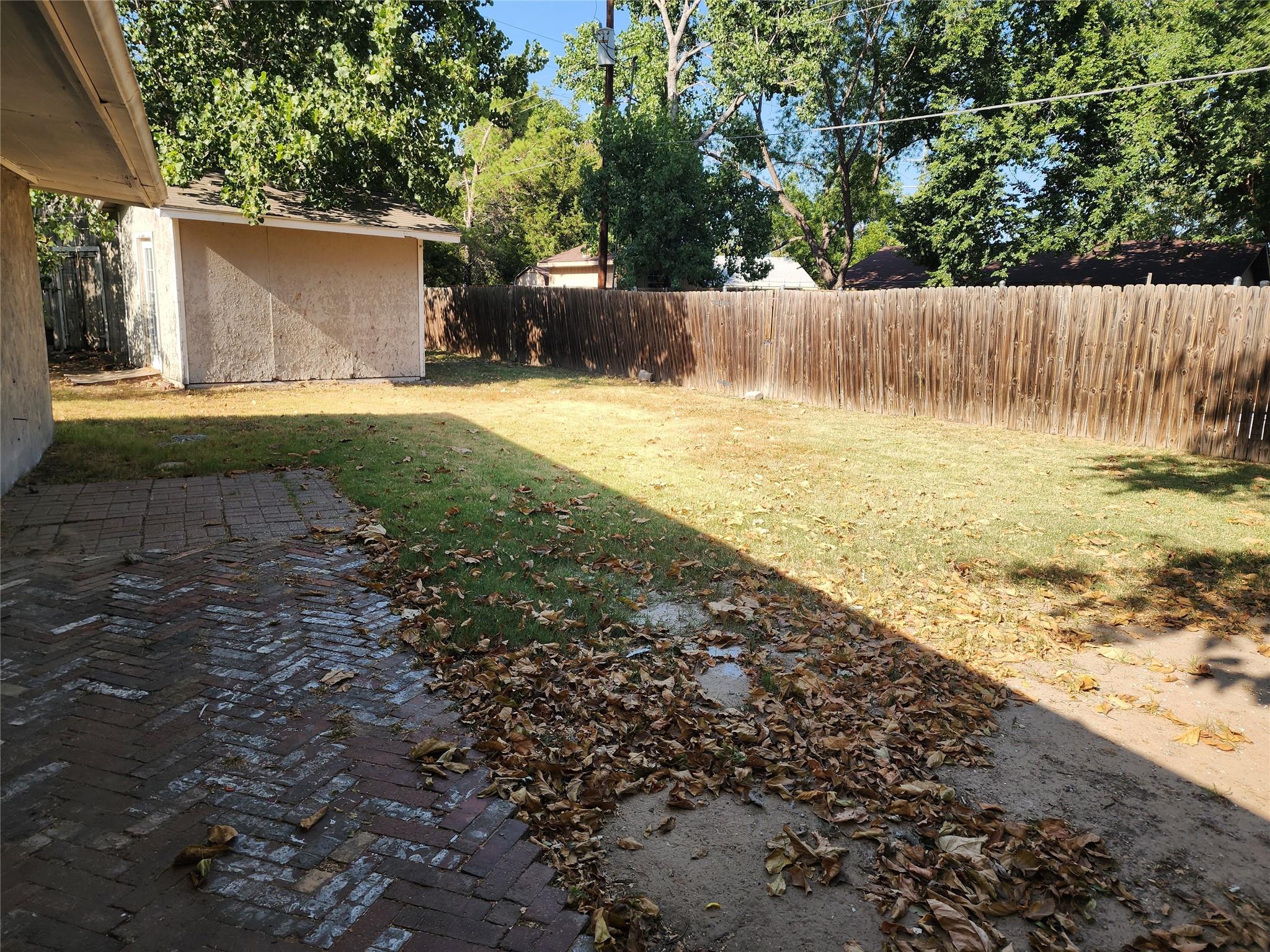 main property photo 13