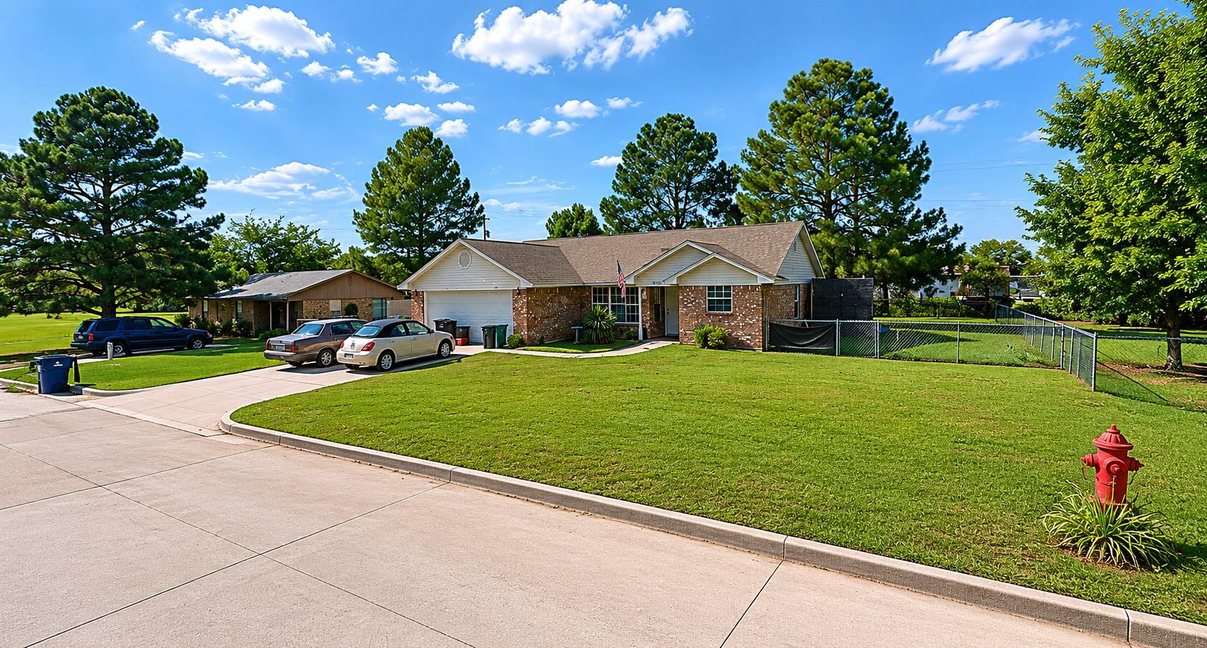 main property photo 11