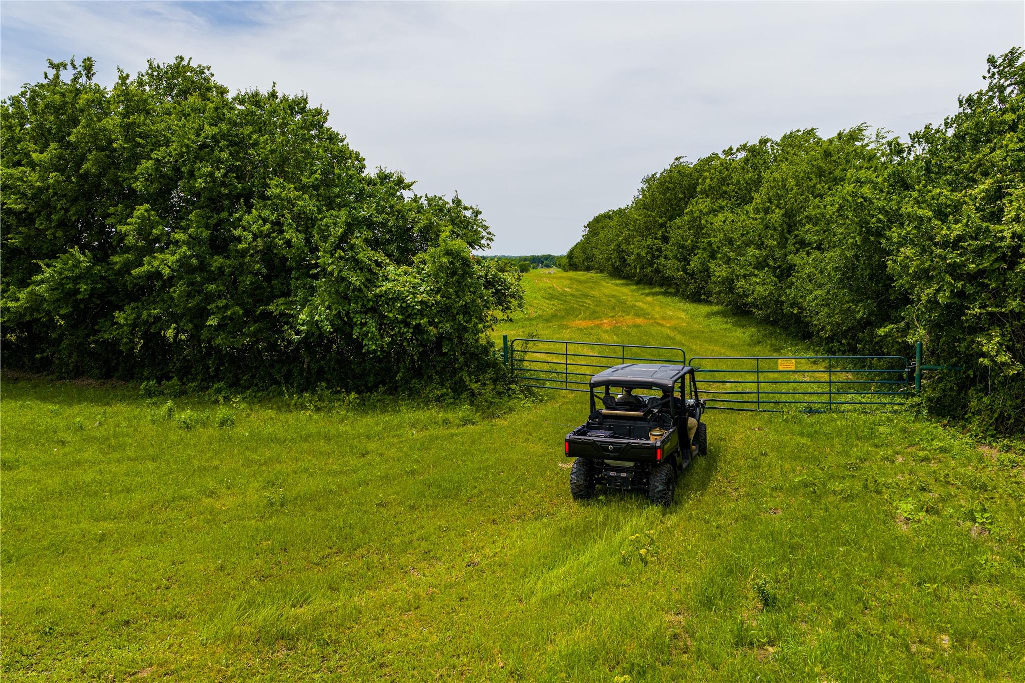 main property photo 20
