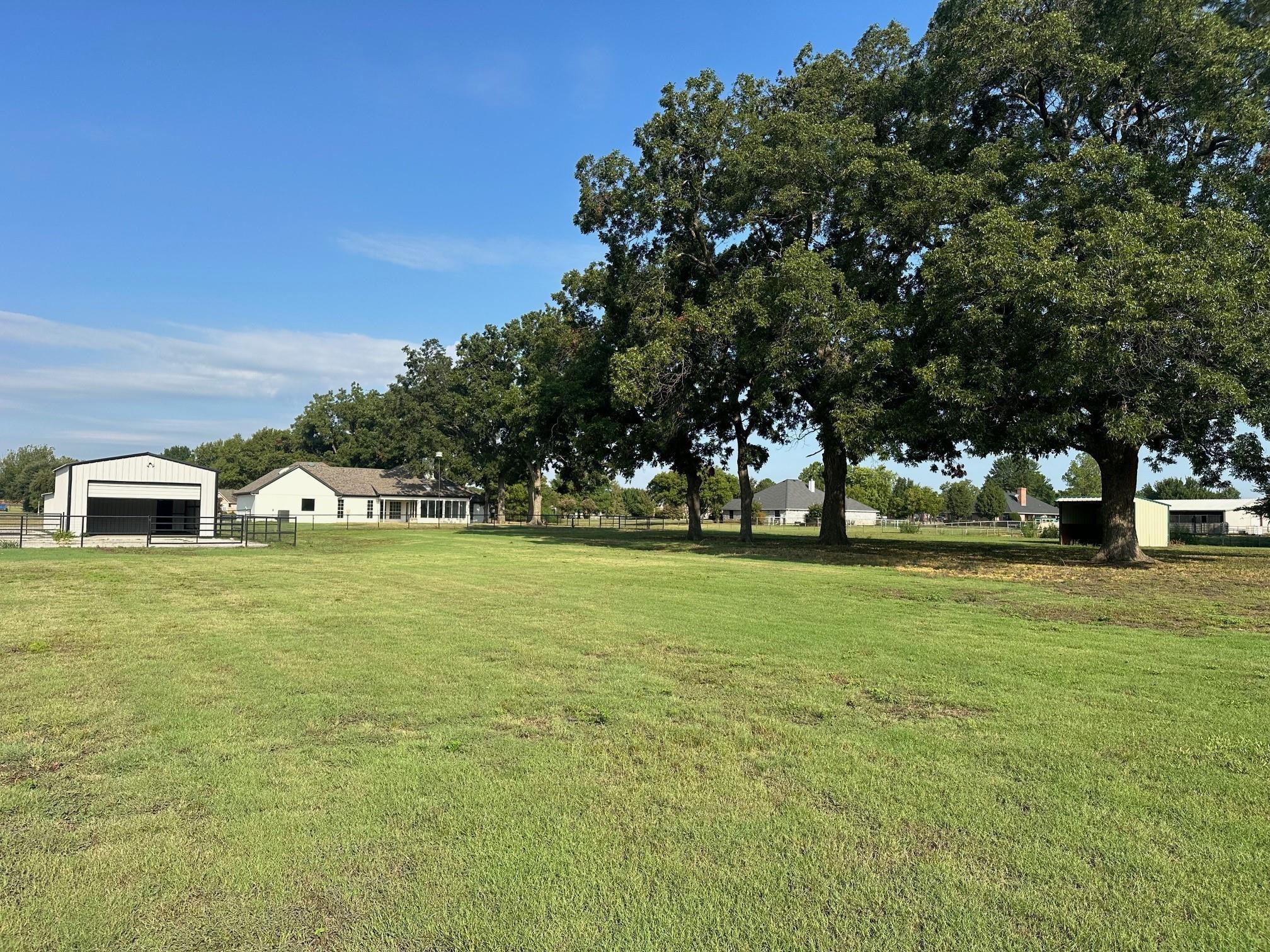 main property photo 20