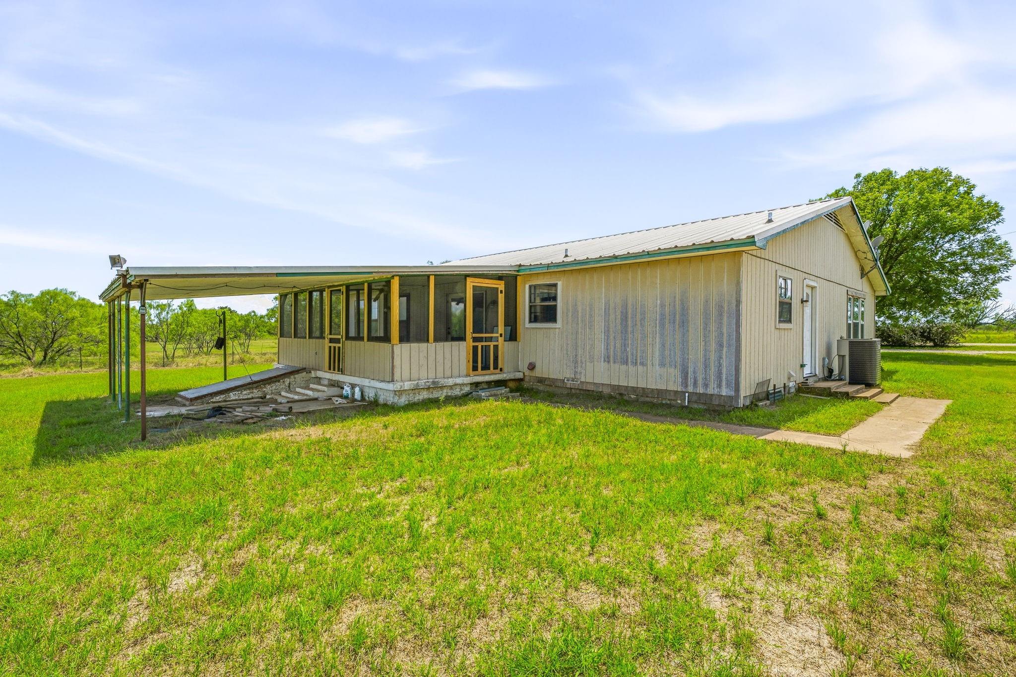 main property photo 24
